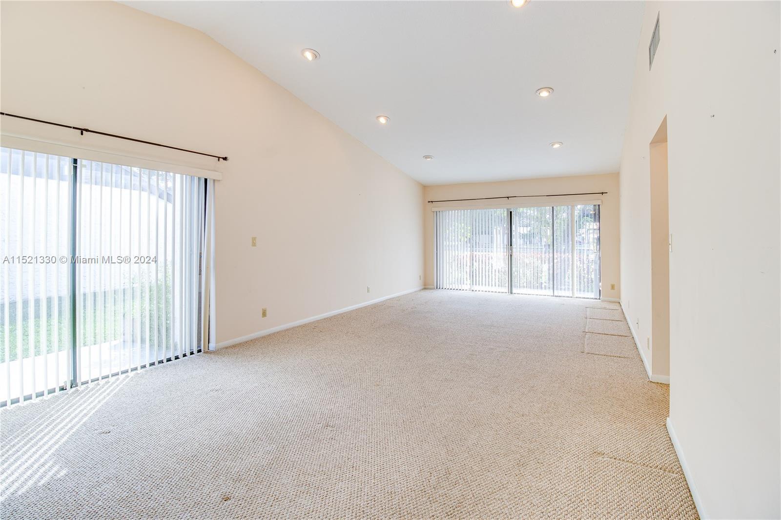 WEDGEWOOD CONDOMINIUM - Residential