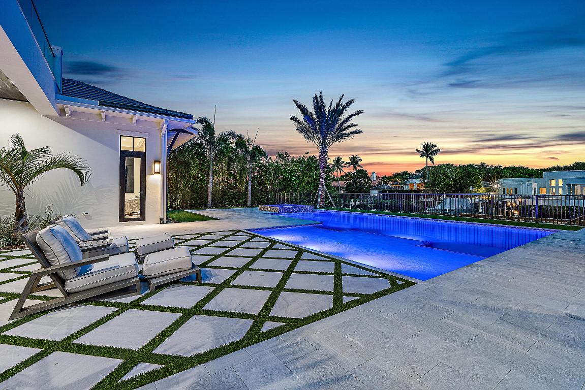 Admirals Cove - Residential