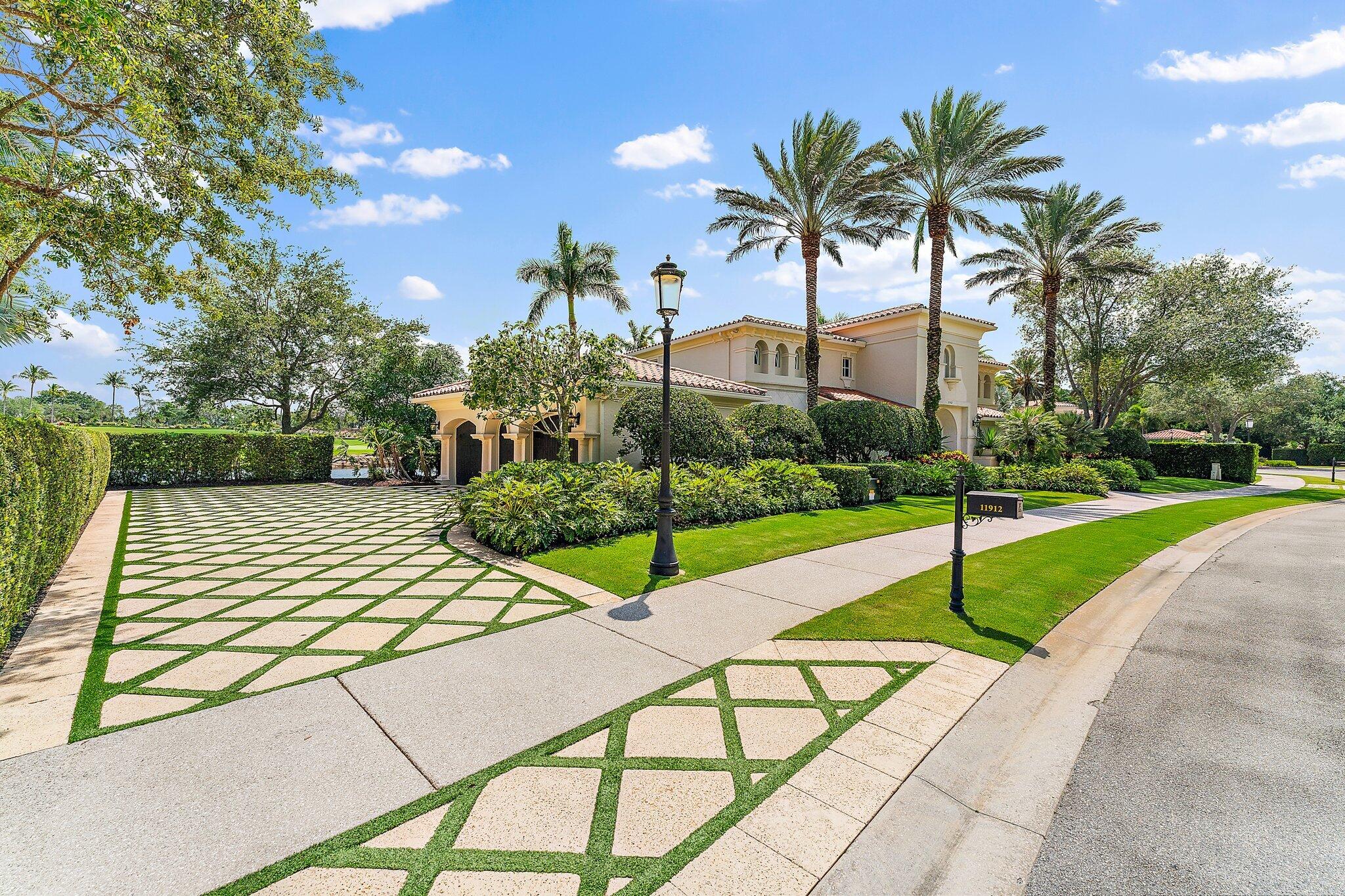 OLD PALM 5 - Residential