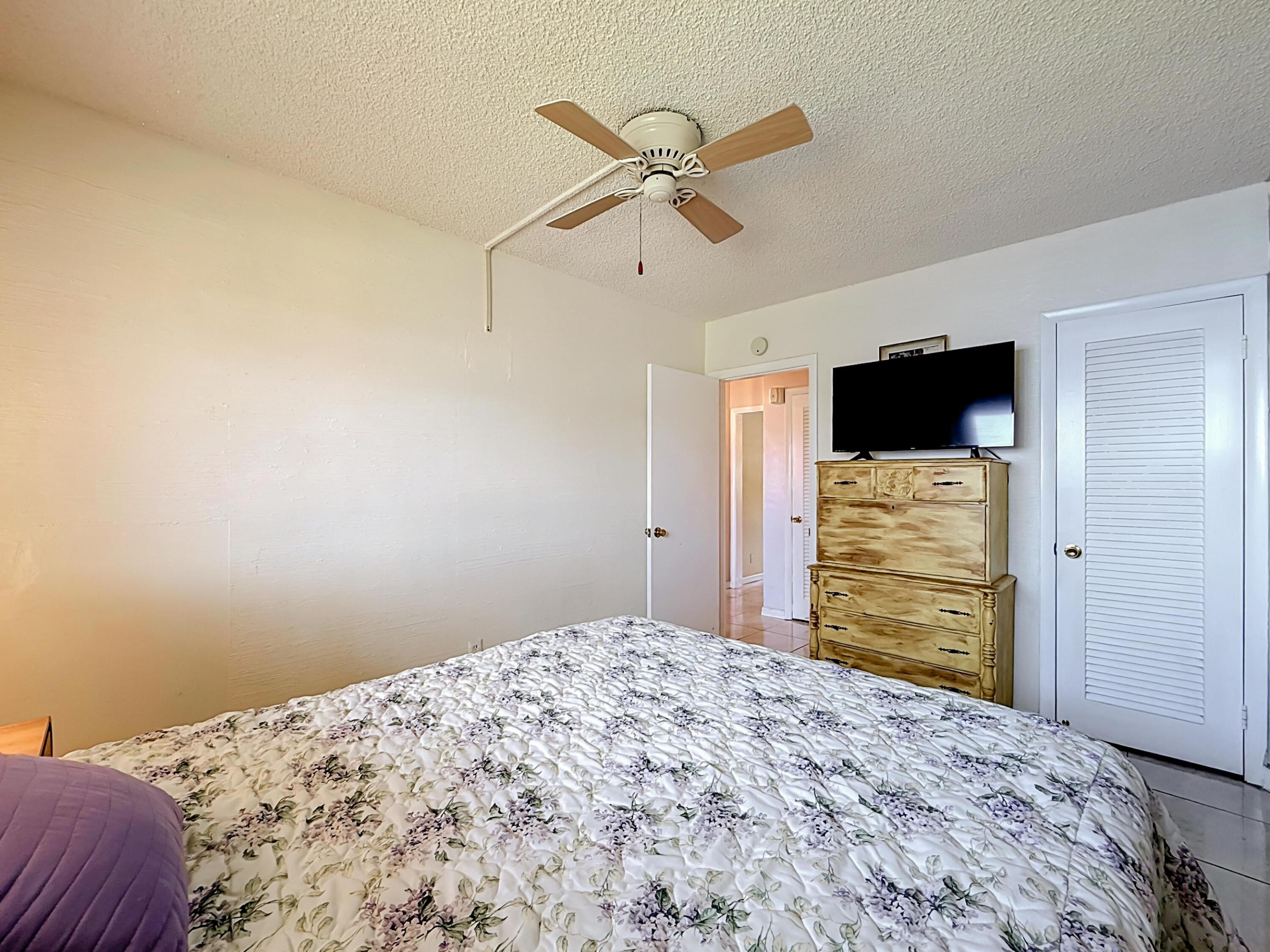 ROLEN LAKE GARDENS - Residential