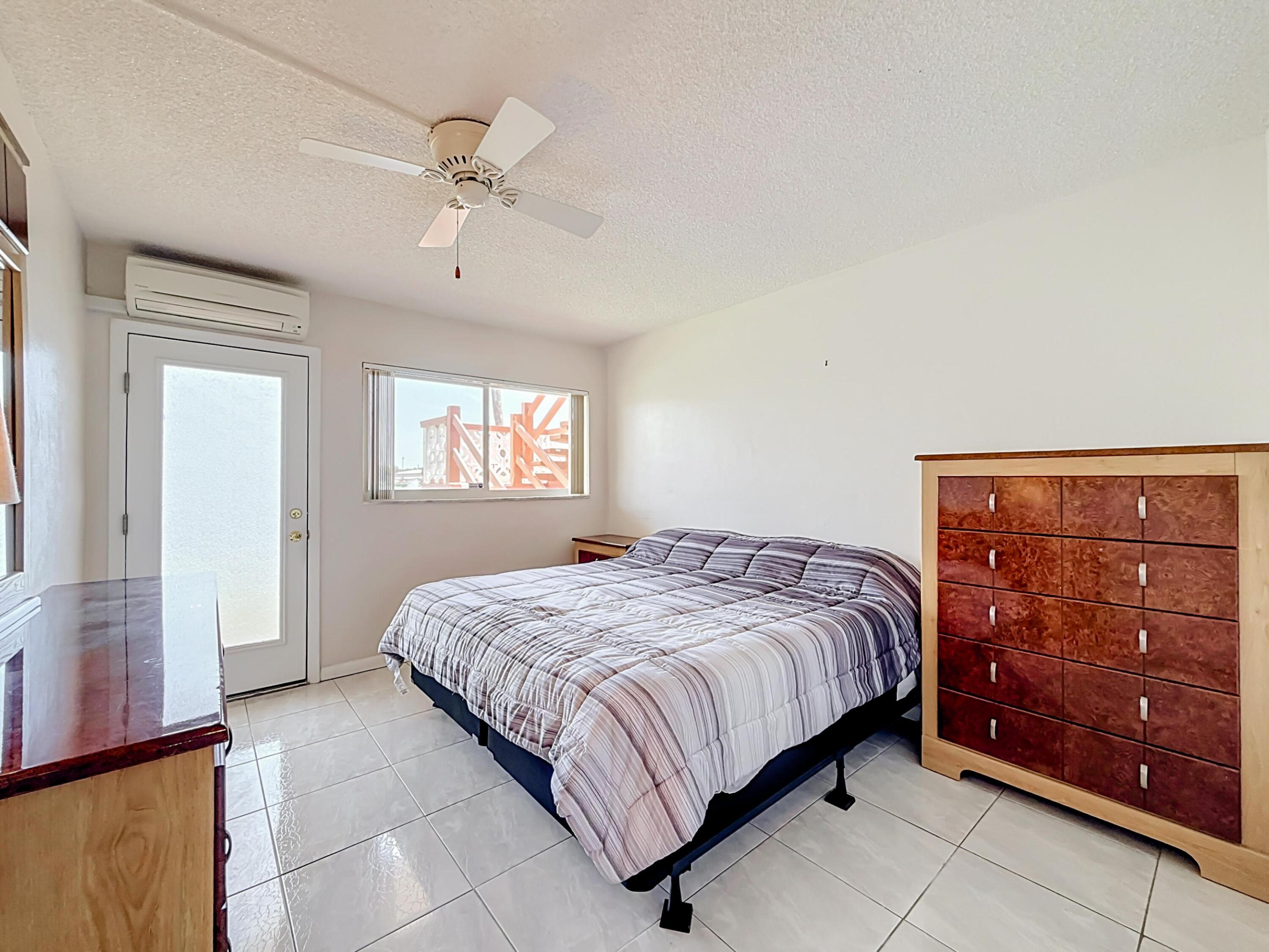 ROLEN LAKE GARDENS - Residential