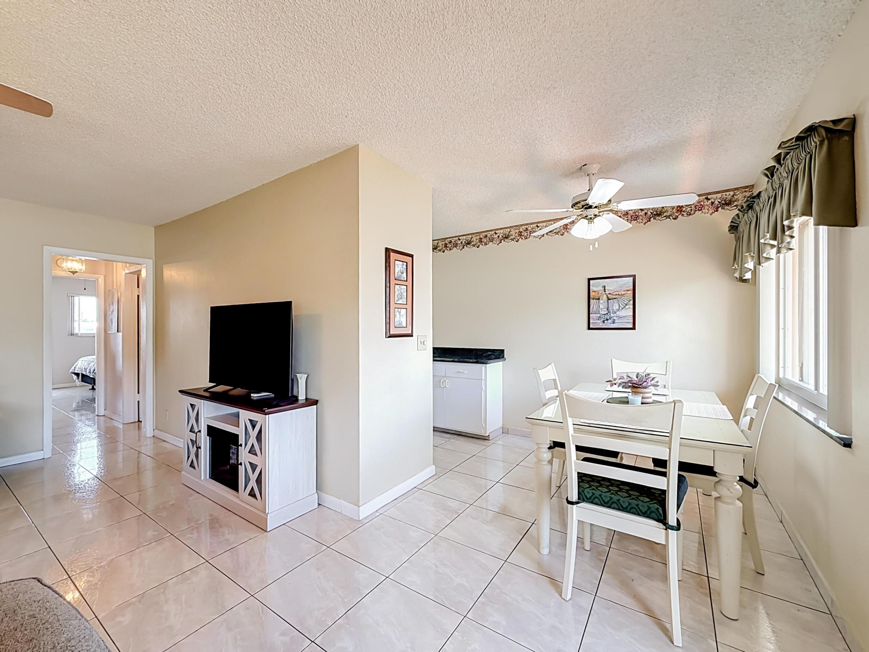 ROLEN LAKE GARDENS - Residential