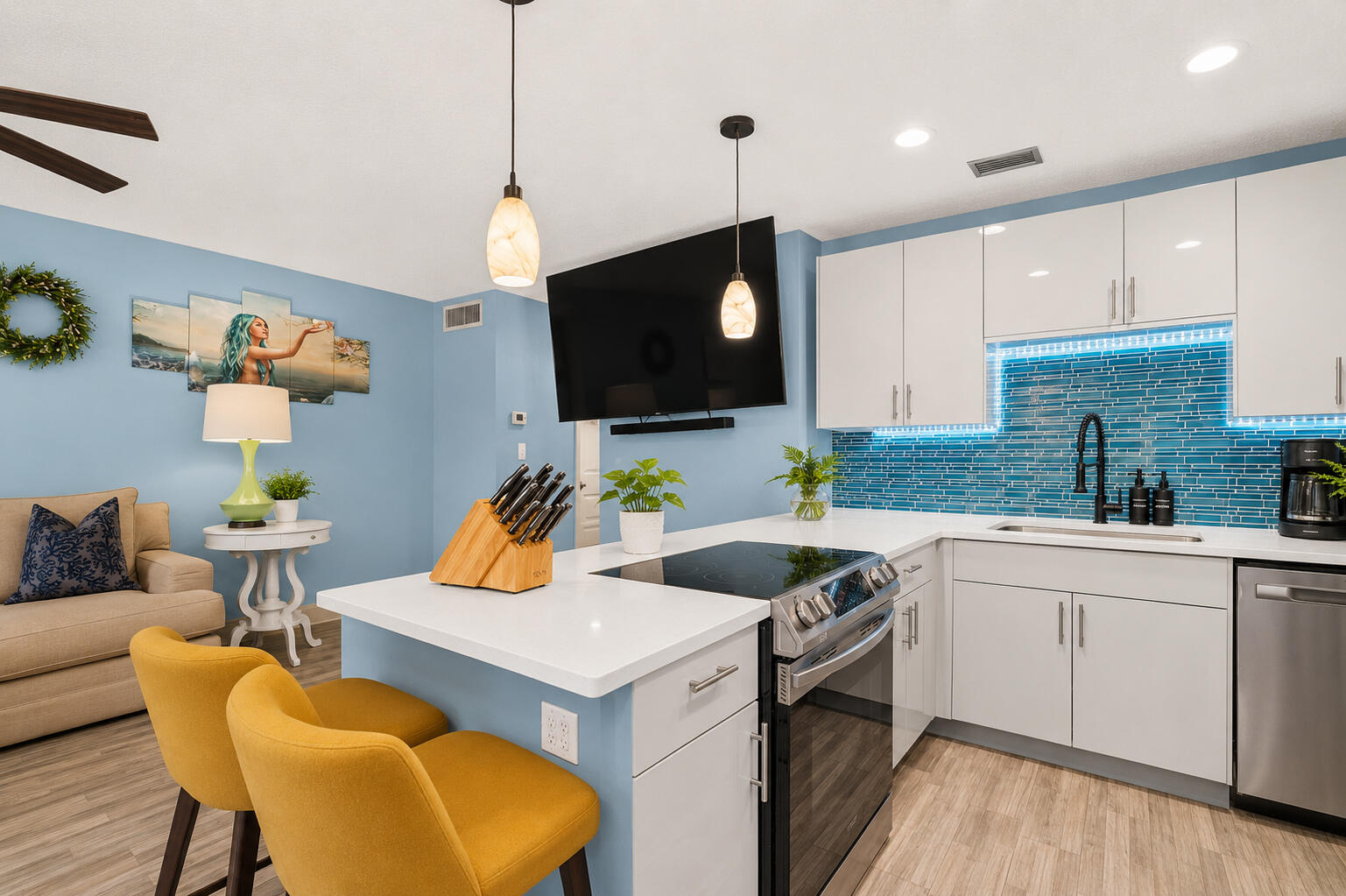 VISTA ROYALE PHASE IV BLDGS 83-111 - Residential