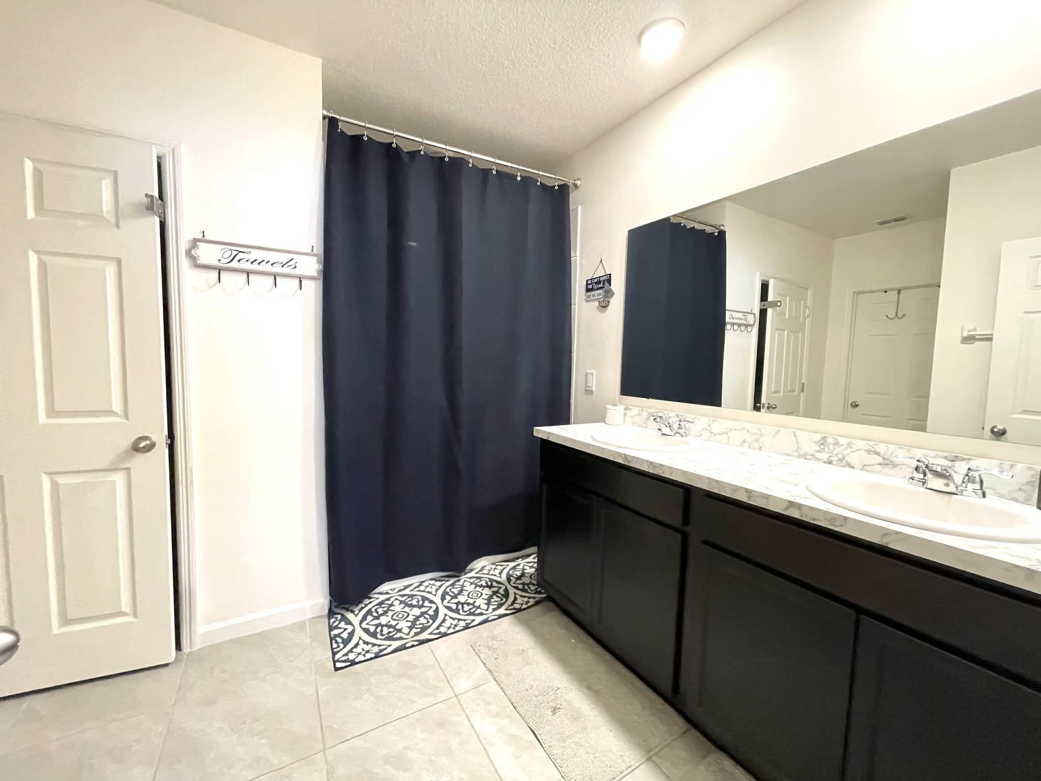 PORT ST LUCIE SECTION 8 - Residential