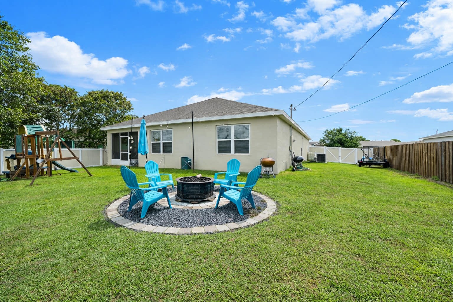 PORT ST LUCIE SECTION 8 - Residential