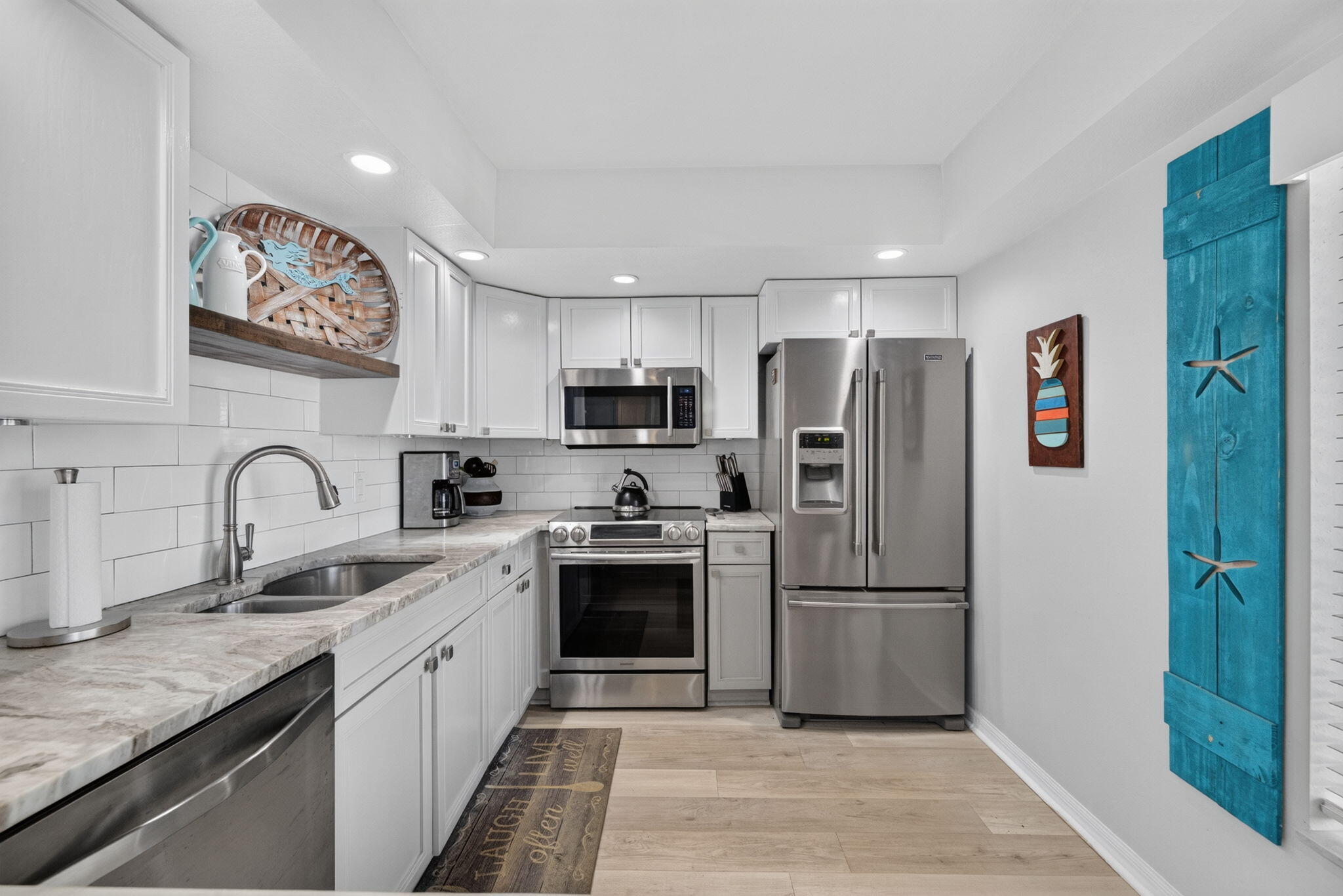 OCEAN VILLAGE - Residential