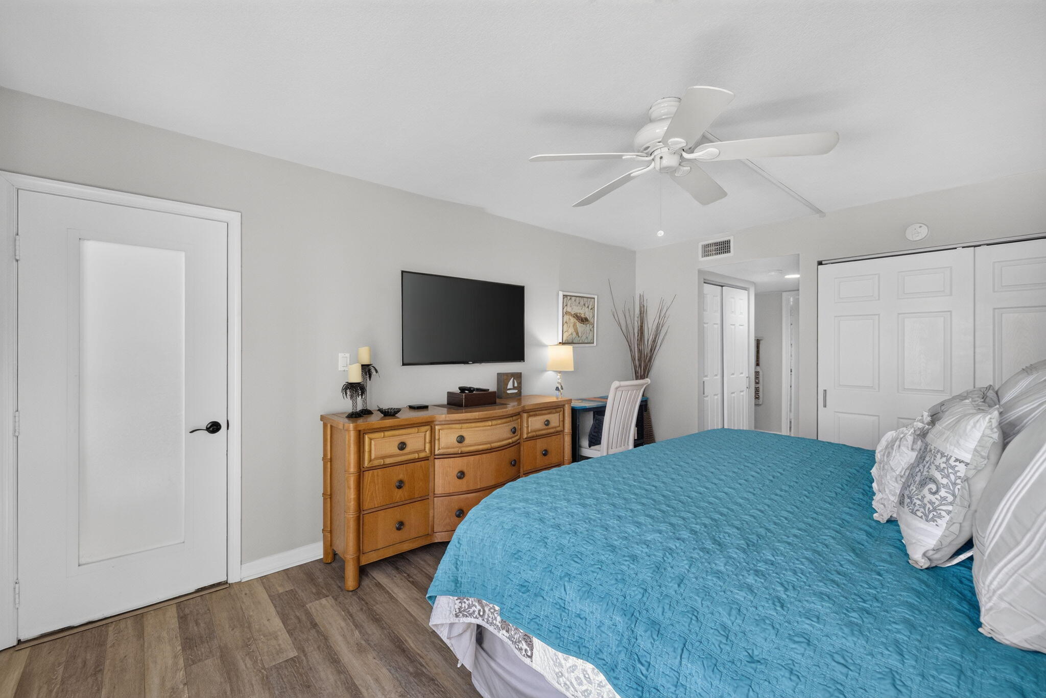 OCEAN VILLAGE - Residential