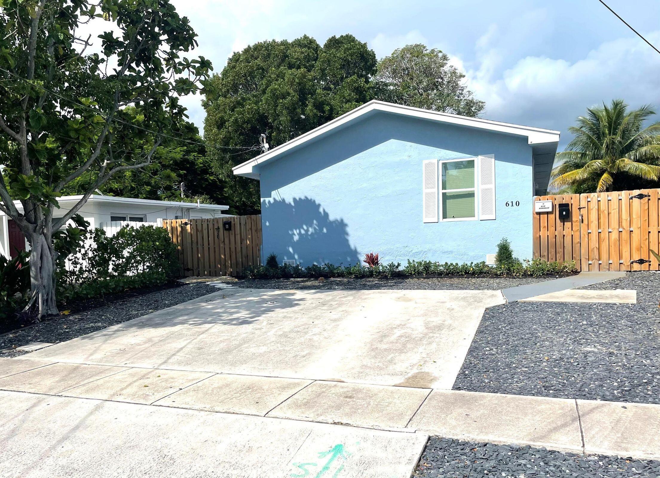 OSCEOLA PARK - Residential Income