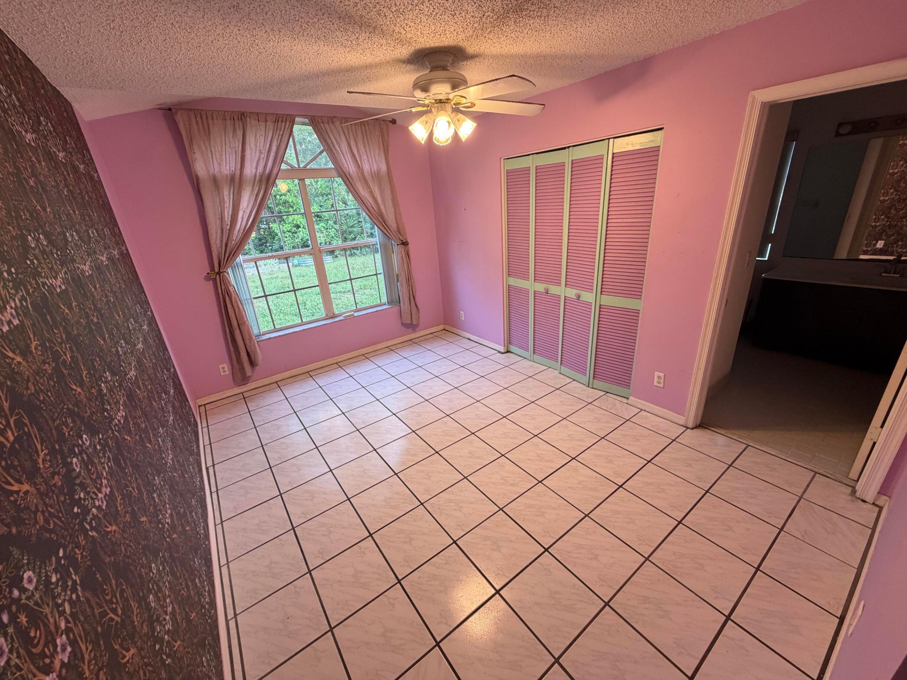 The Acreage - Residential