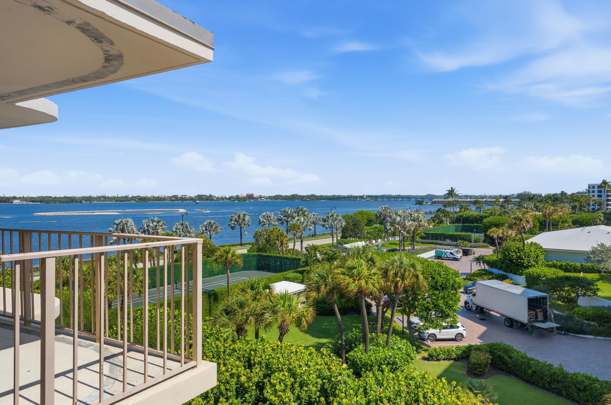 THIRTY TWO HUNDRED CONDO - Residential Lease