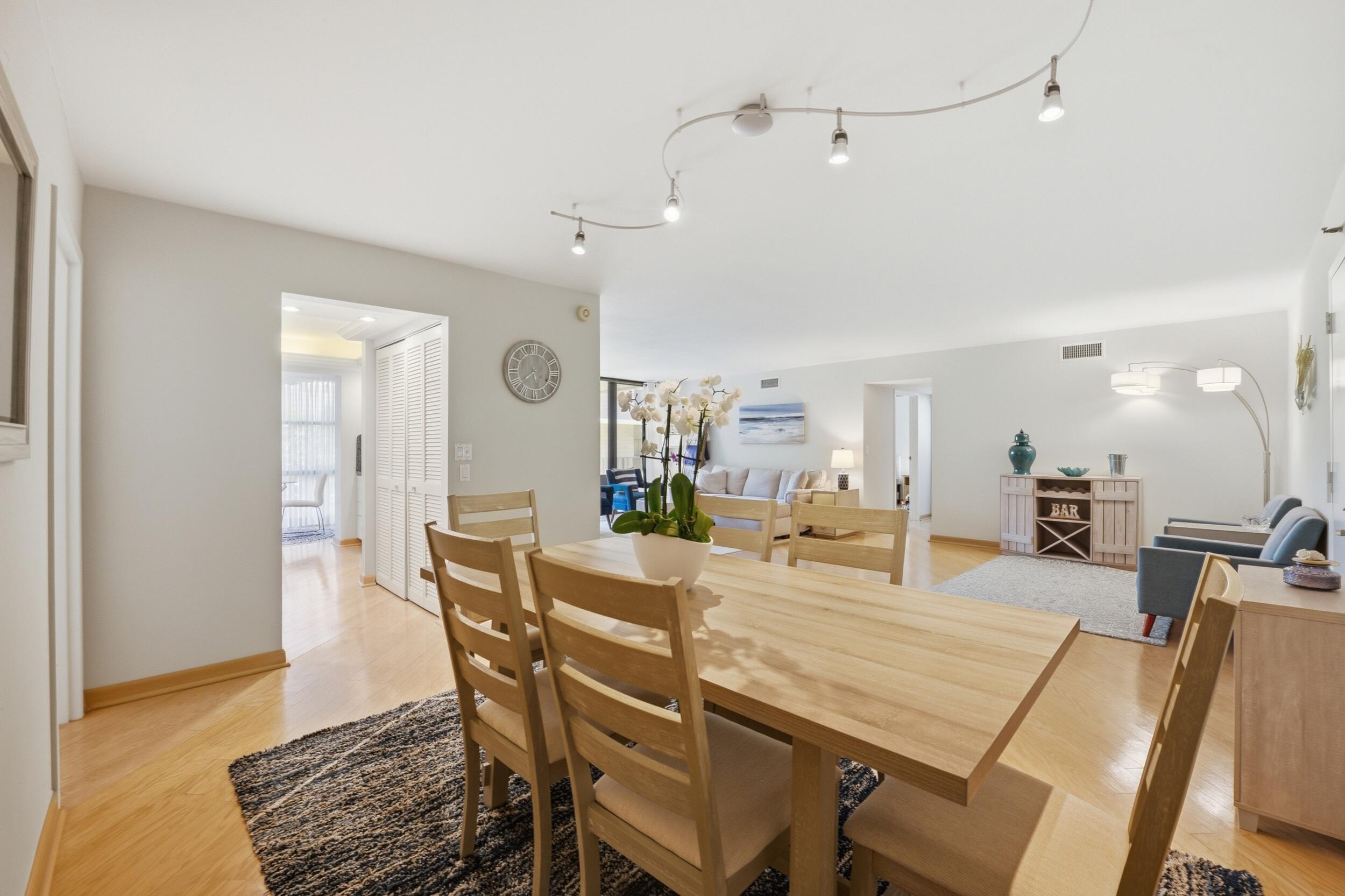THIRTY TWO HUNDRED CONDO - Residential Lease