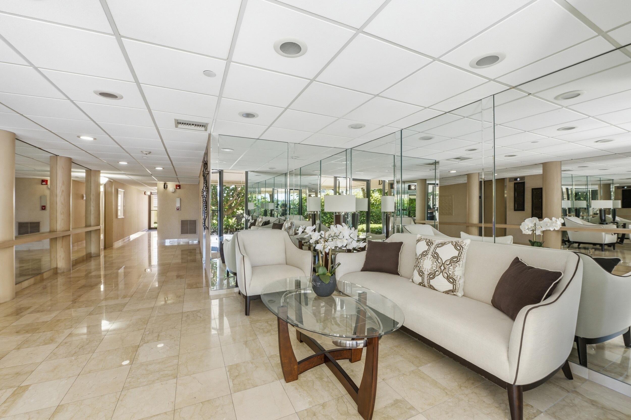 THIRTY TWO HUNDRED CONDO - Residential Lease
