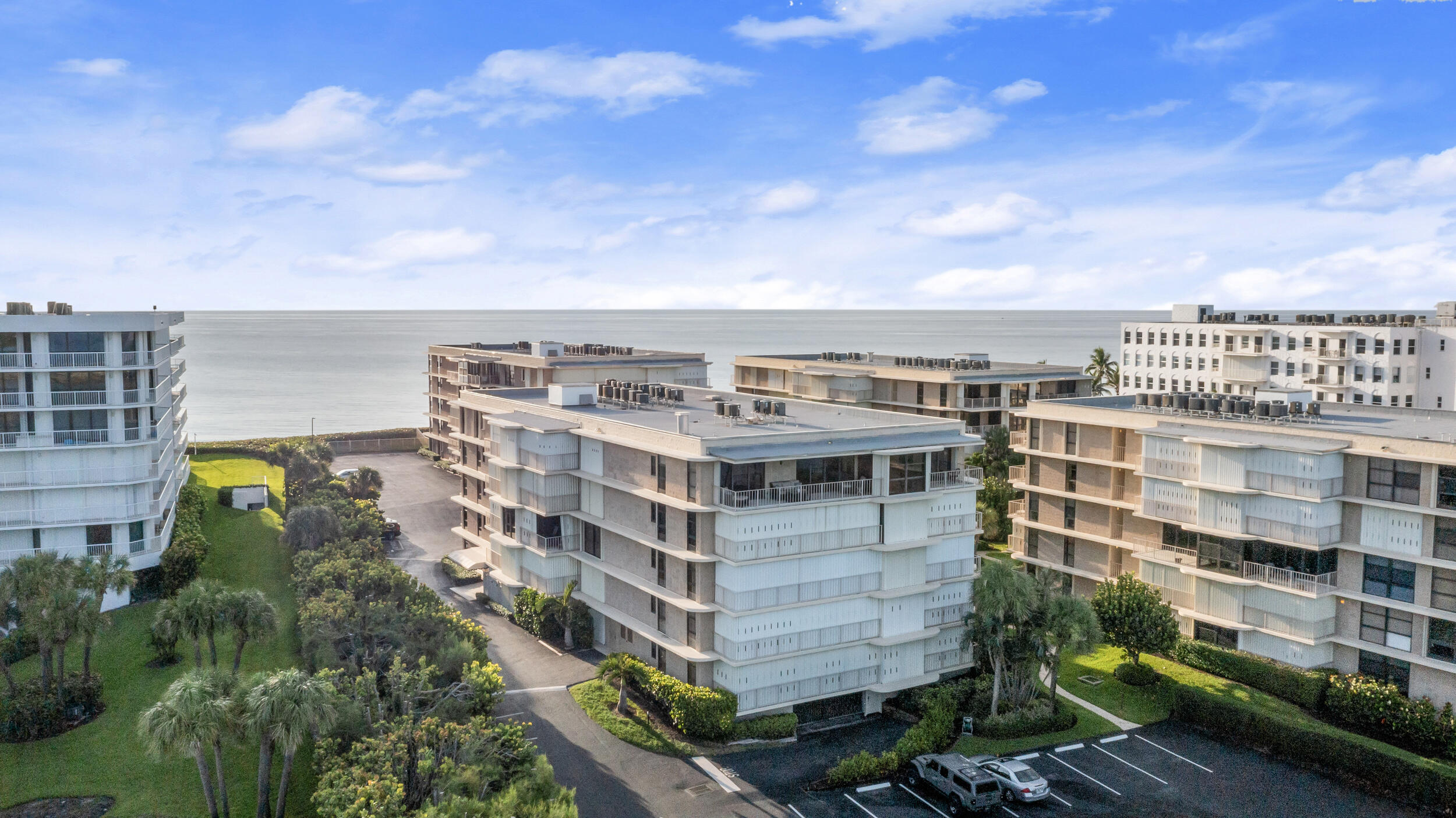 THIRTY TWO HUNDRED CONDO - Residential Lease