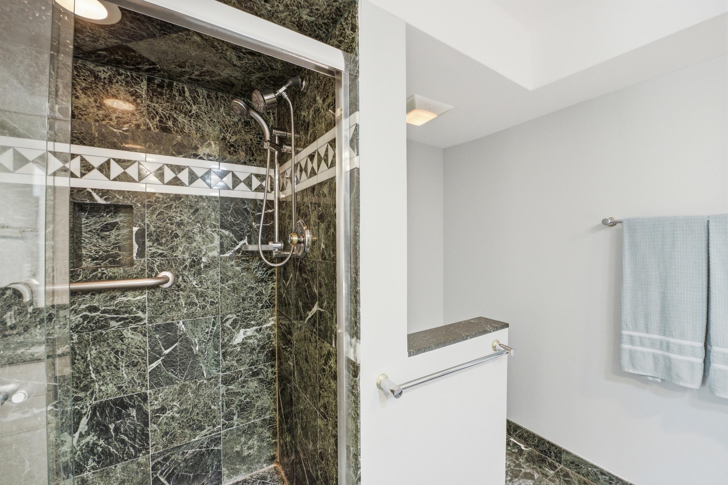 THIRTY TWO HUNDRED CONDO - Residential Lease