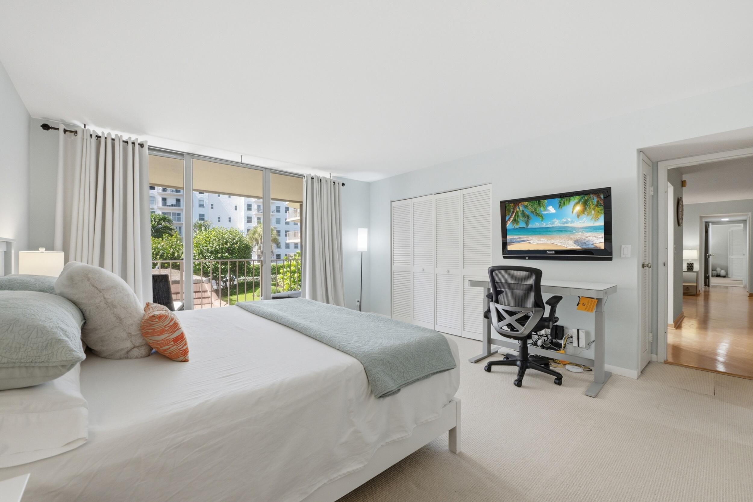 THIRTY TWO HUNDRED CONDO - Residential Lease