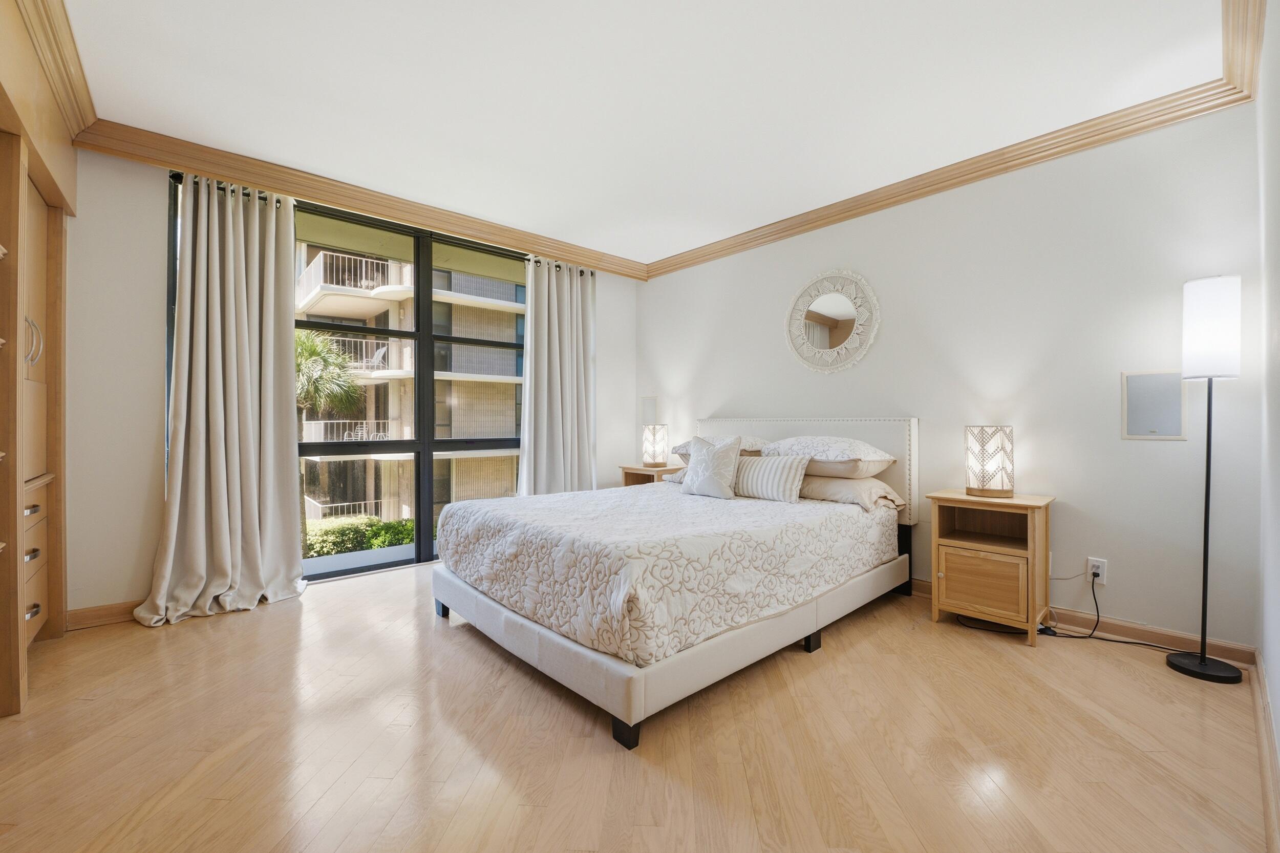 THIRTY TWO HUNDRED CONDO - Residential Lease