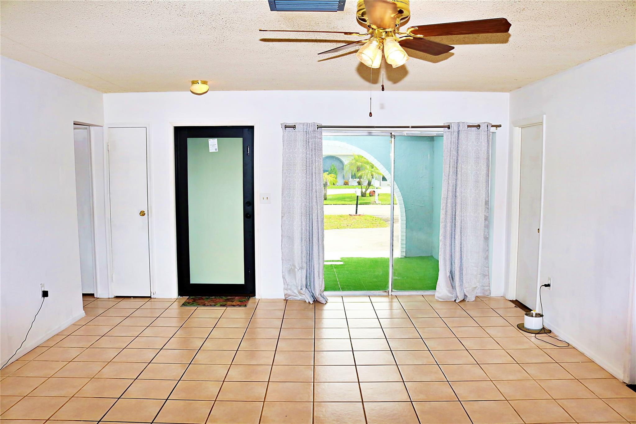 KNOLLS 3 SEC - Residential