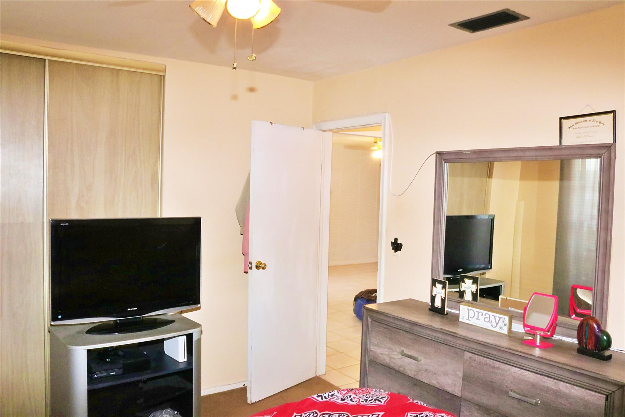 KNOLLS 3 SEC - Residential