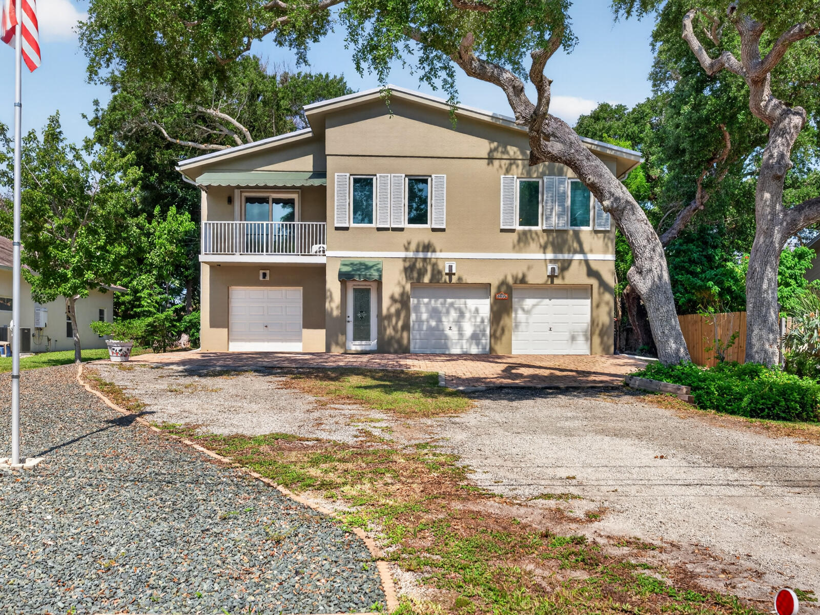 OCEANAIRE HEIGHTS UNIT NO. 2 - Residential