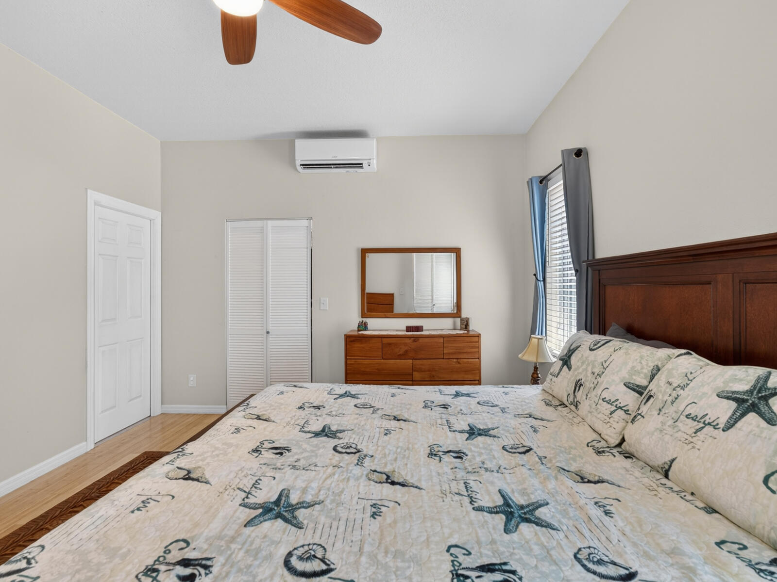 OCEANAIRE HEIGHTS UNIT NO. 2 - Residential