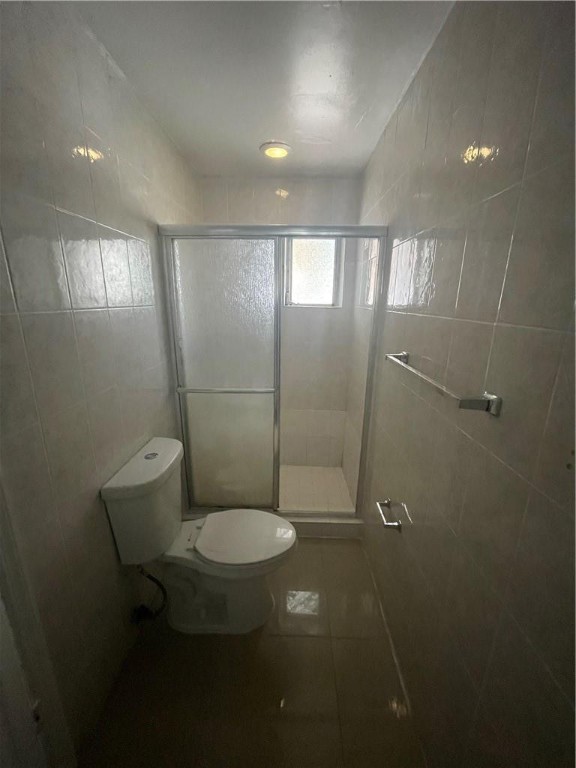 Sunrise Golf Village Sec - Residential