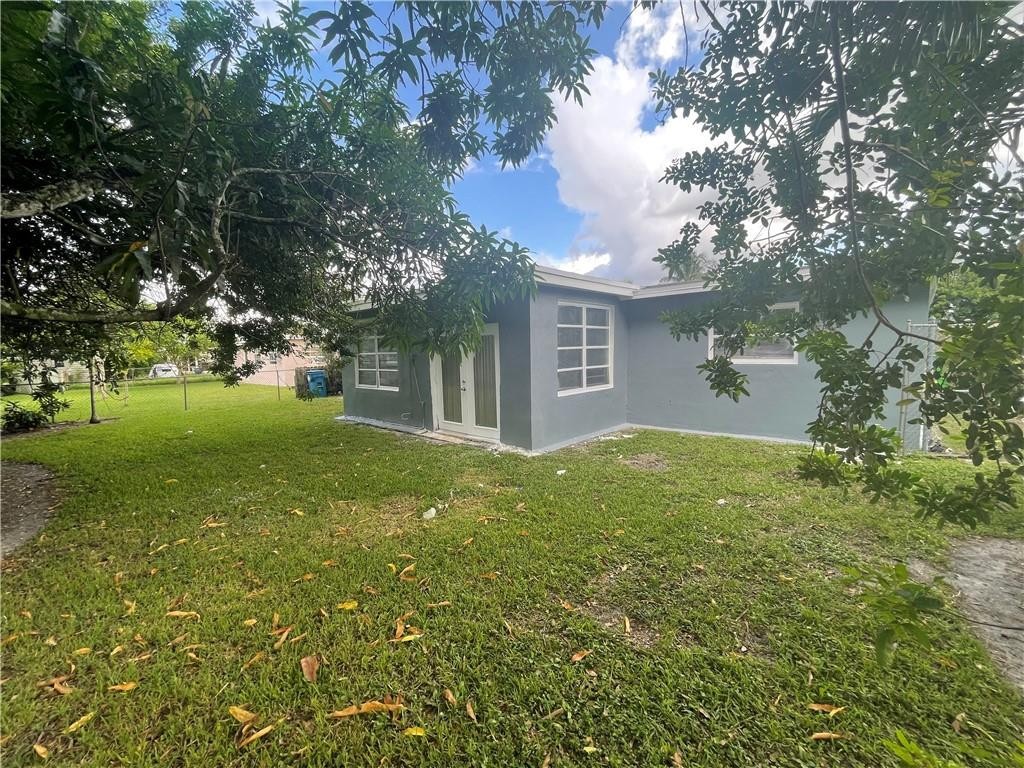 Sunrise Golf Village Sec - Residential