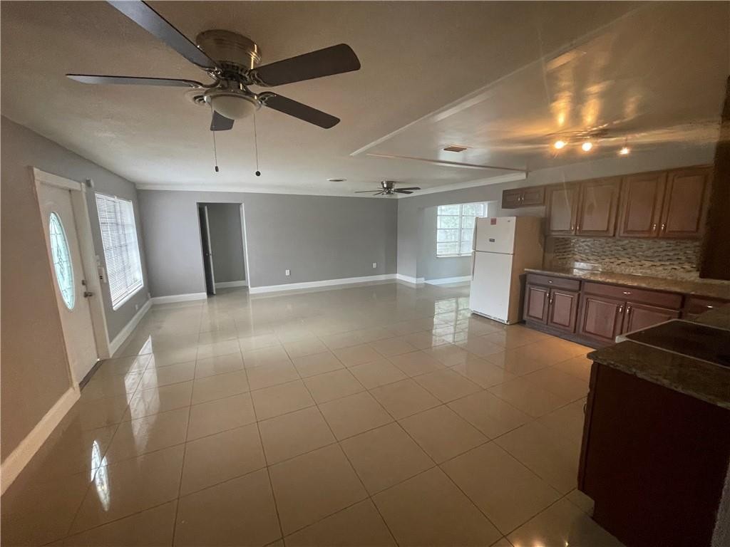 Sunrise Golf Village Sec - Residential