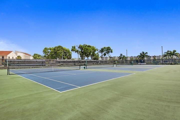 MANSFIELD AT CENTURY VILLAGE CONDO - Residential Lease