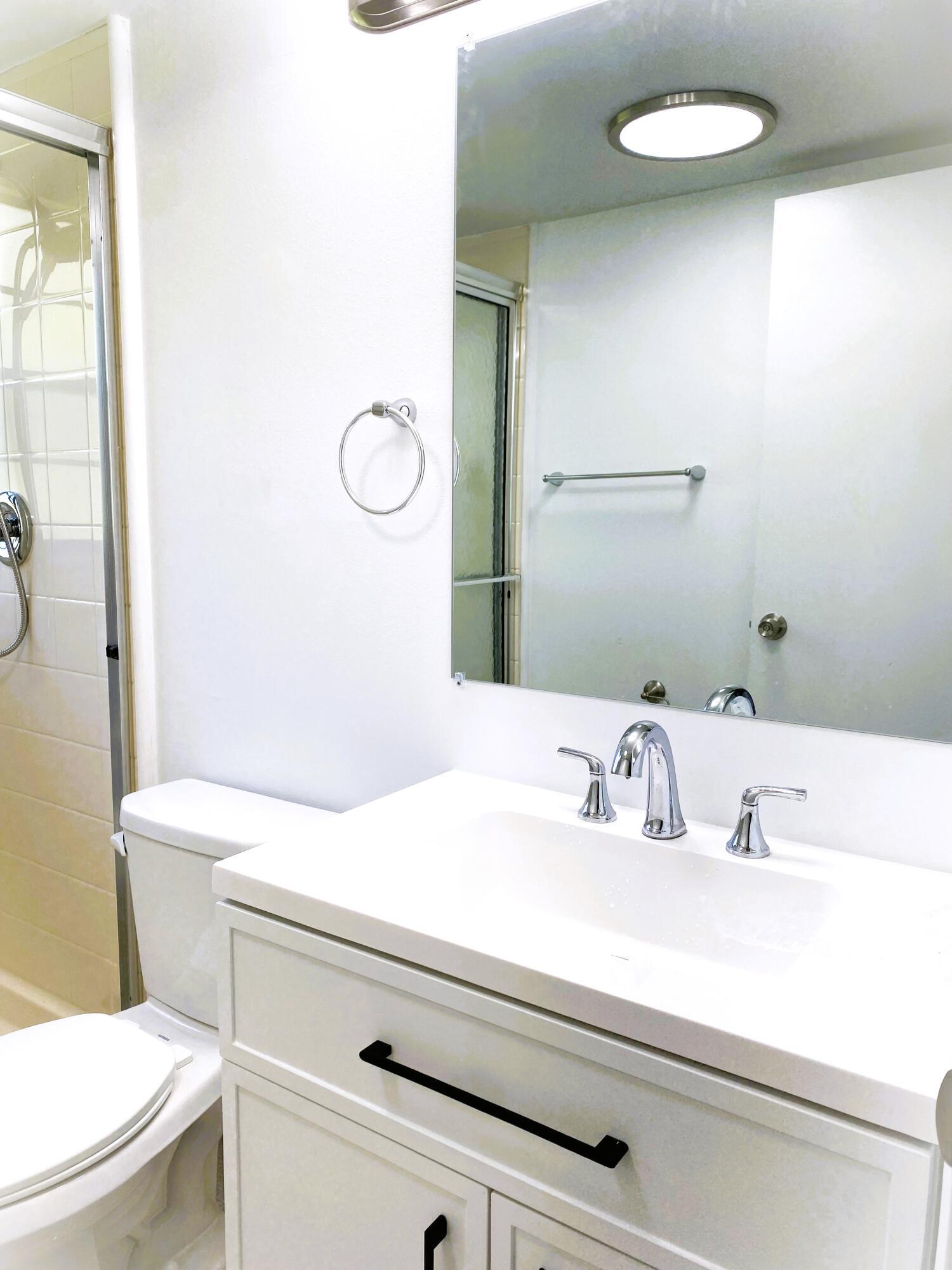 MANSFIELD AT CENTURY VILLAGE CONDO - Residential Lease