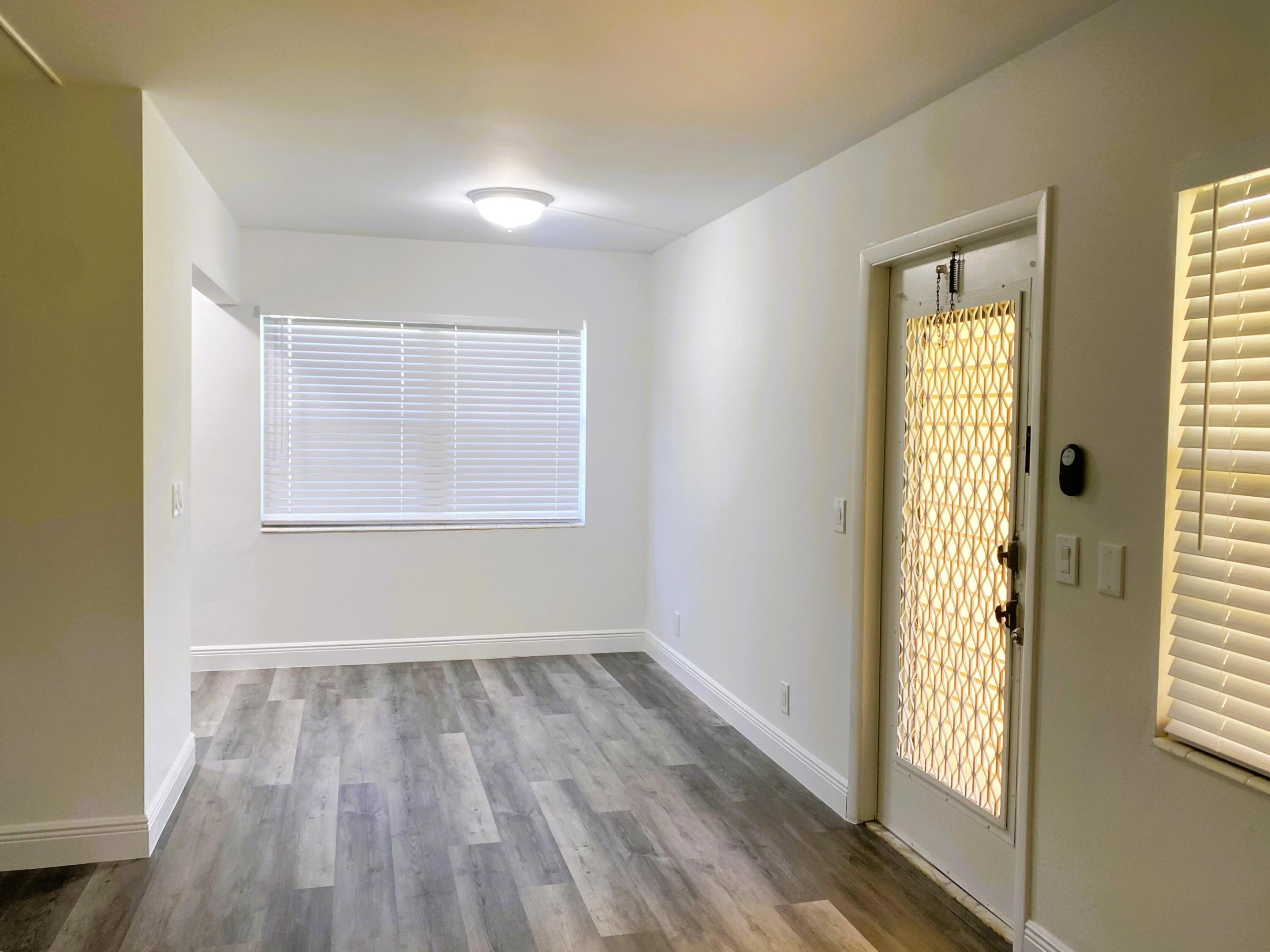 MANSFIELD AT CENTURY VILLAGE CONDO - Residential Lease