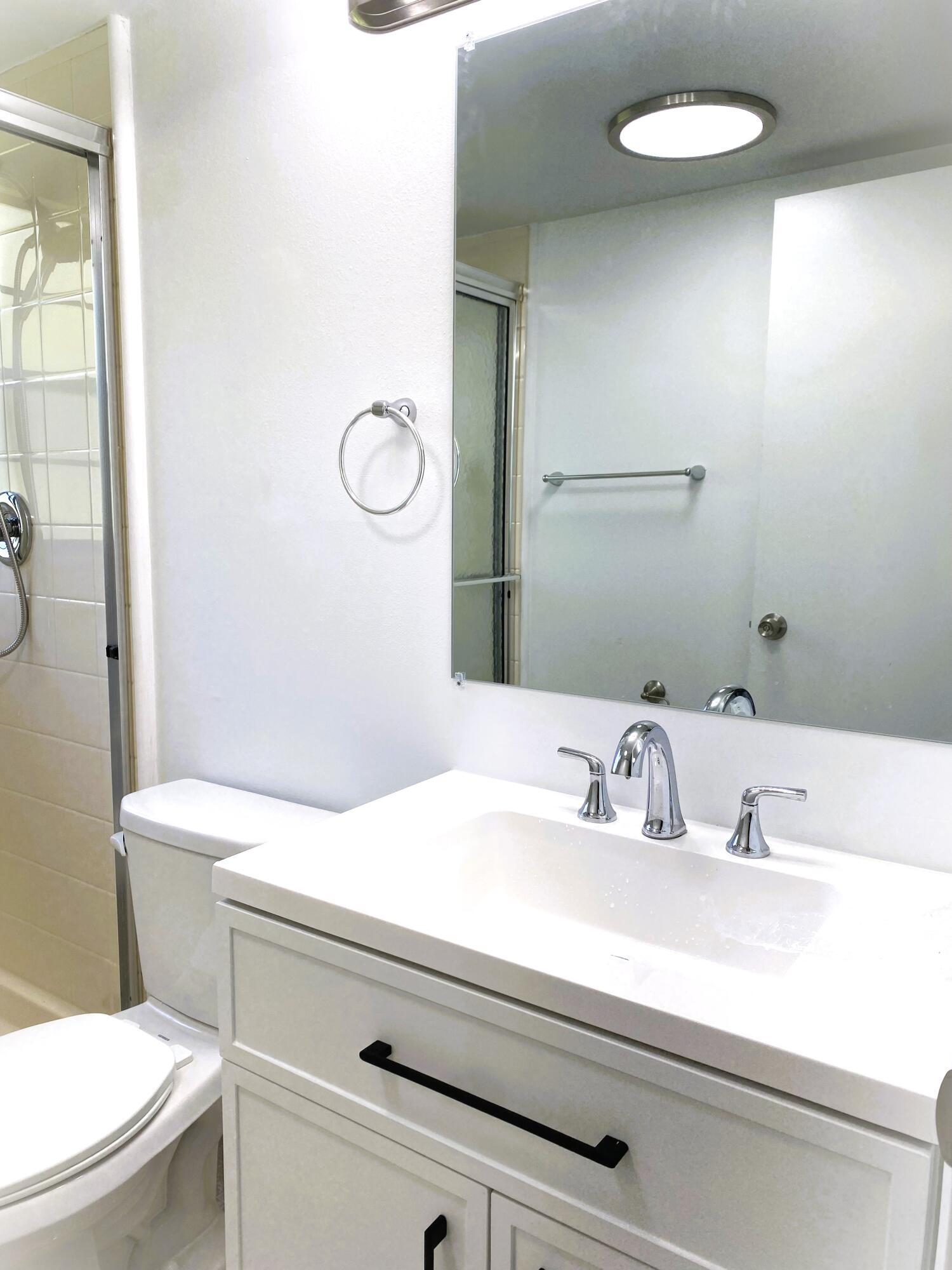 MANSFIELD AT CENTURY VILLAGE CONDO - Residential Lease