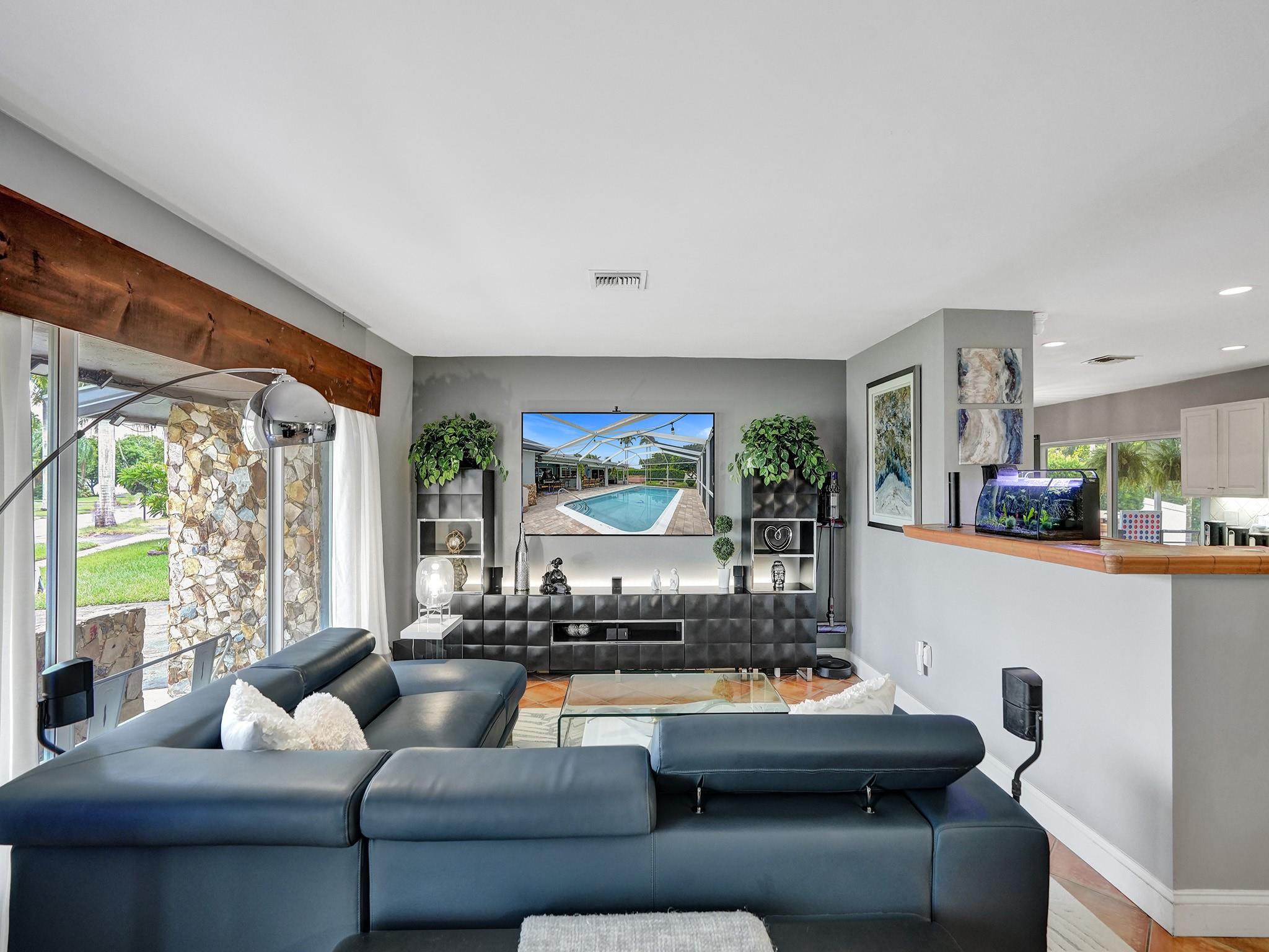 Sunrise Golf Village Sec - Residential