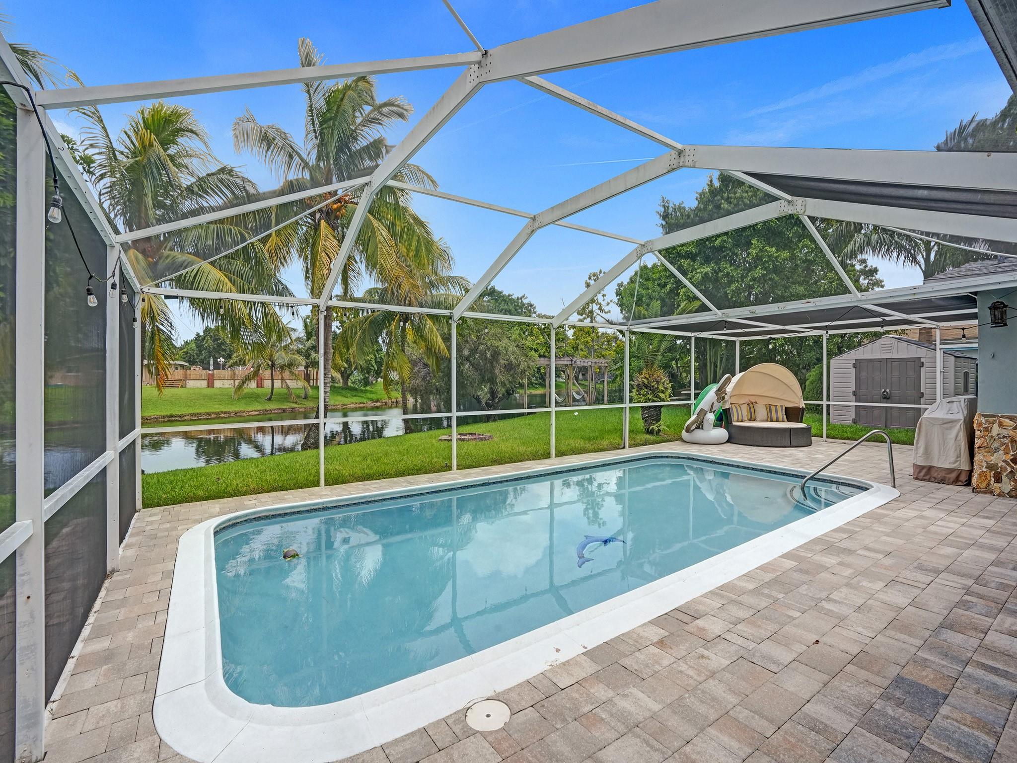 Sunrise Golf Village Sec - Residential