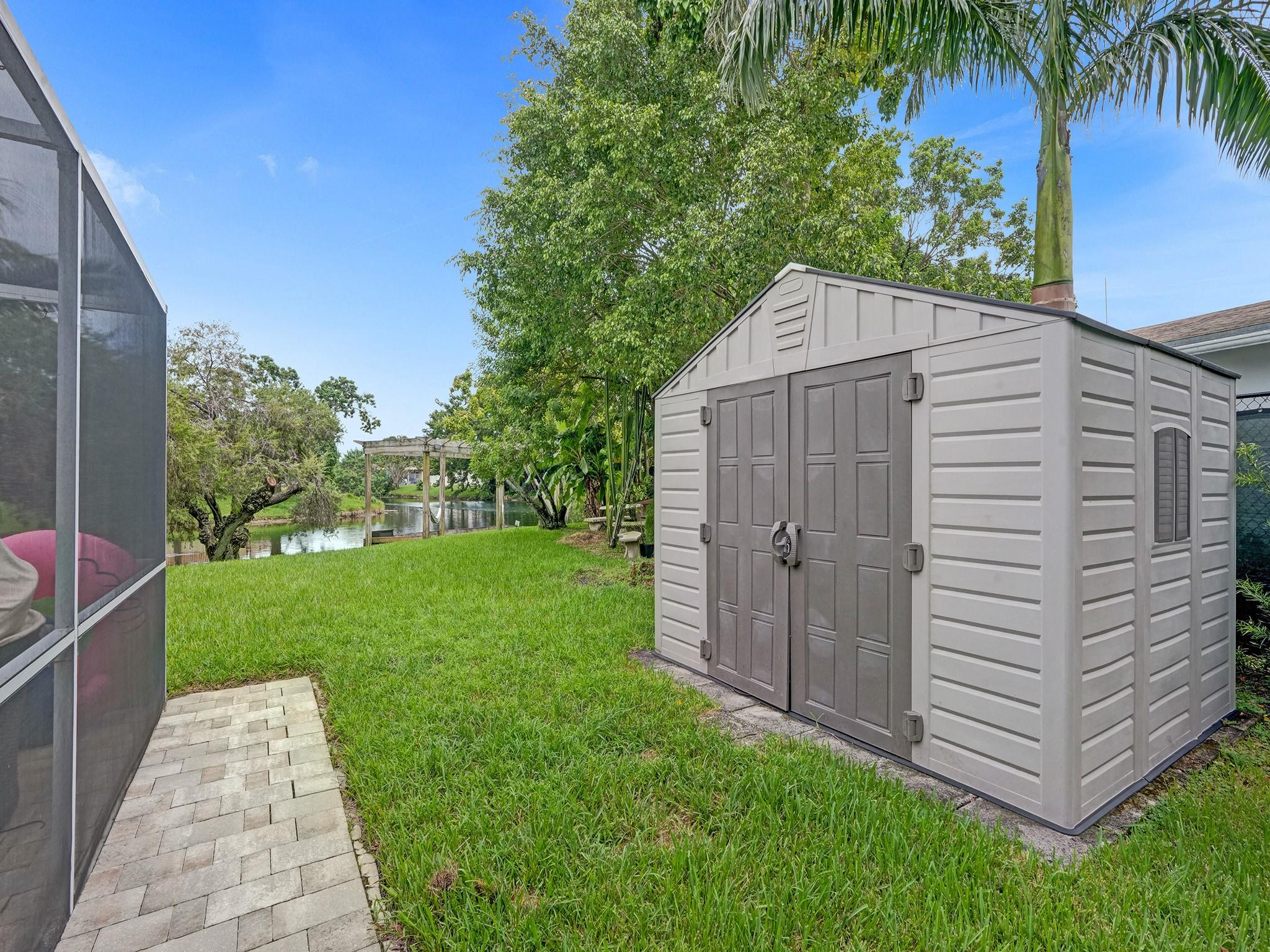 Sunrise Golf Village Sec - Residential