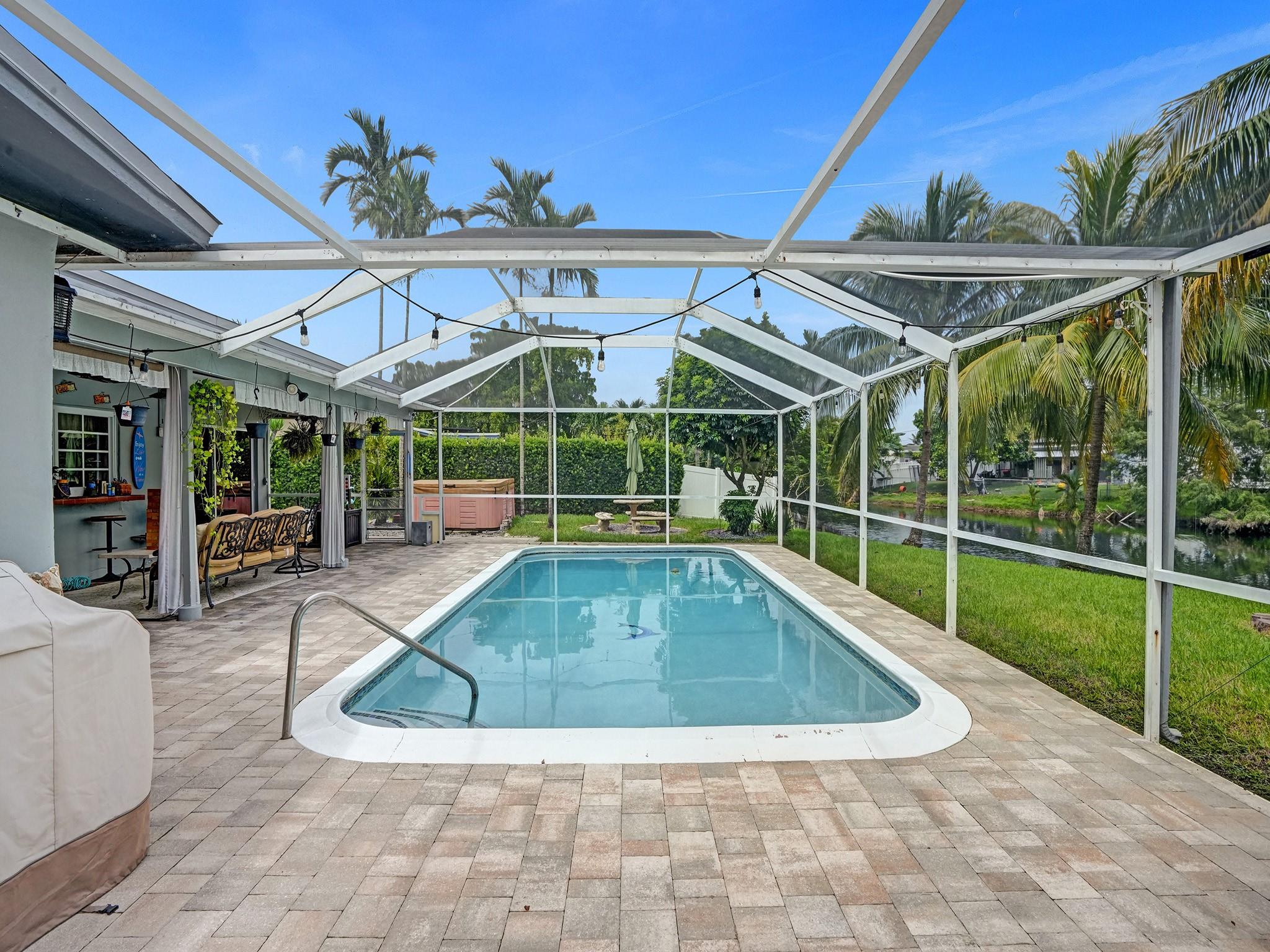 Sunrise Golf Village Sec - Residential