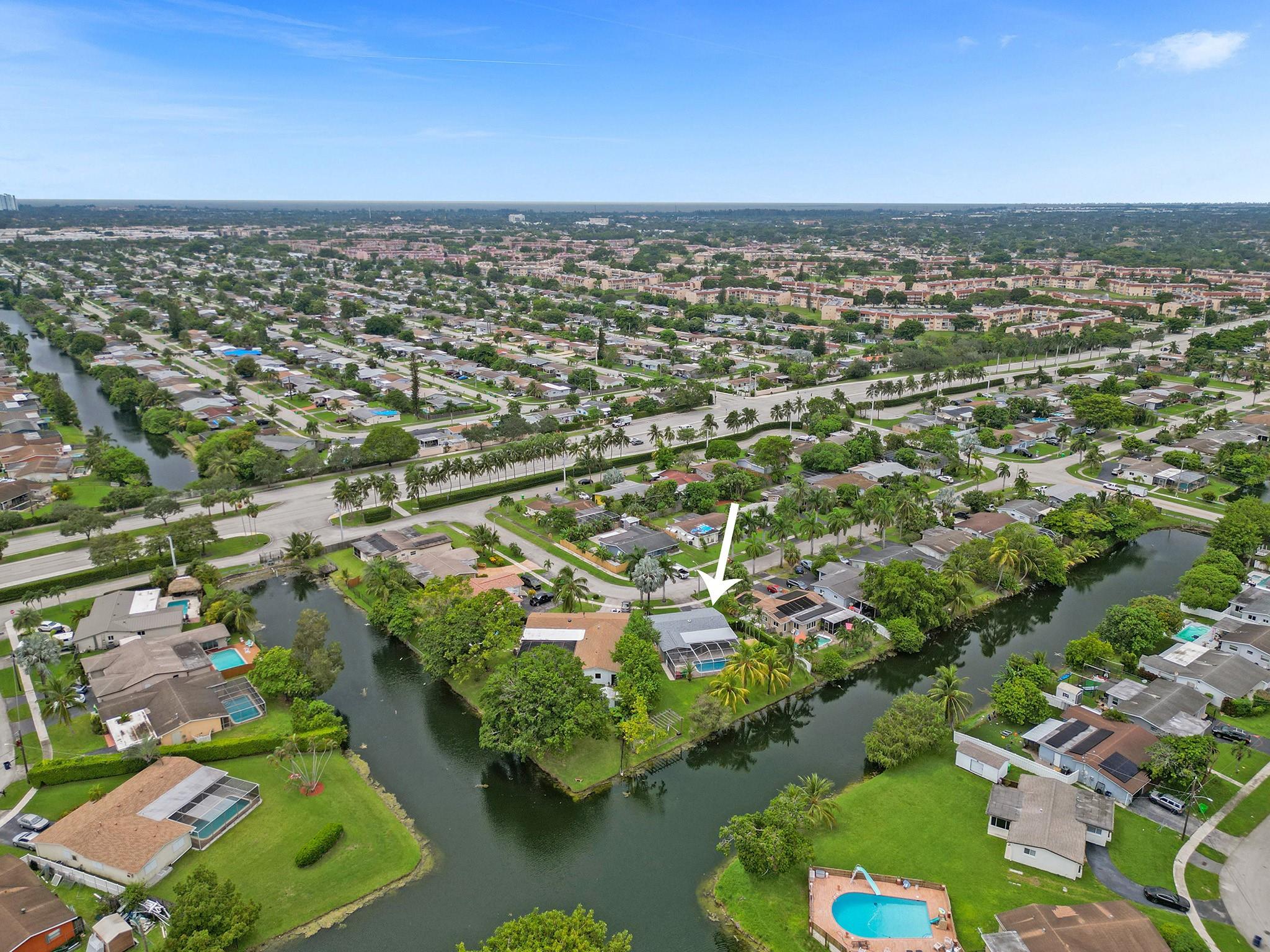 Sunrise Golf Village Sec - Residential