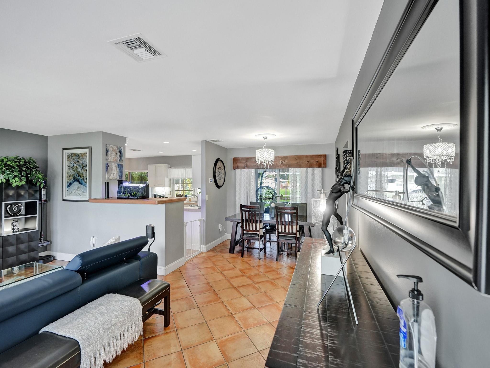 Sunrise Golf Village Sec - Residential