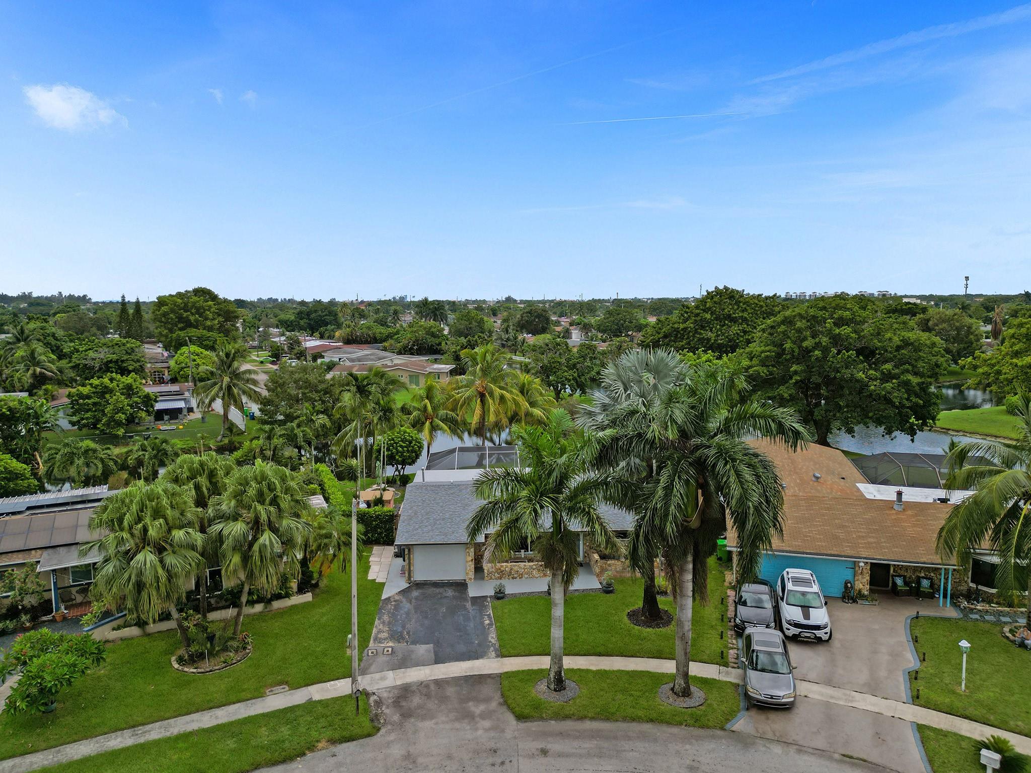 Sunrise Golf Village Sec - Residential