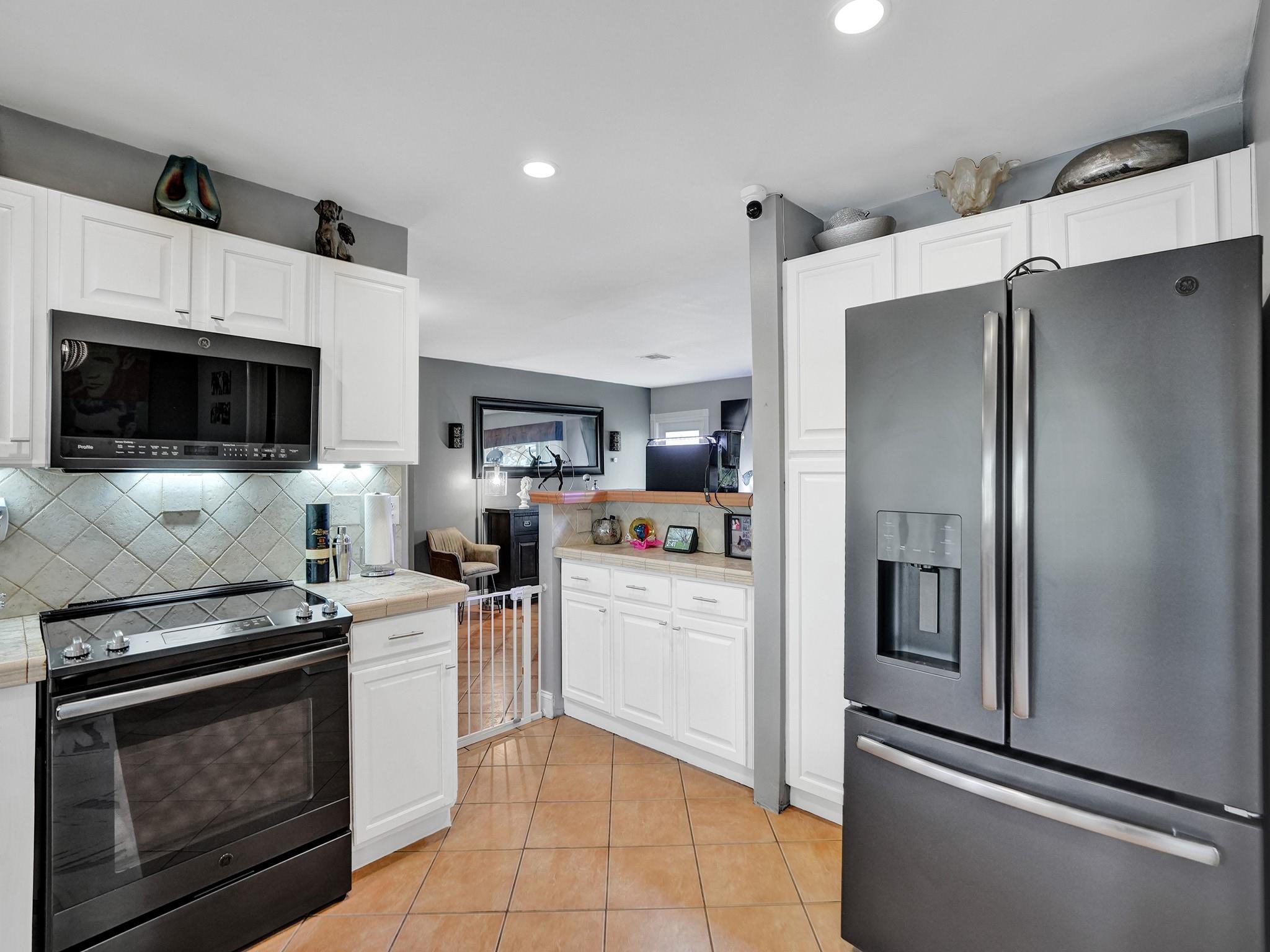 Sunrise Golf Village Sec - Residential
