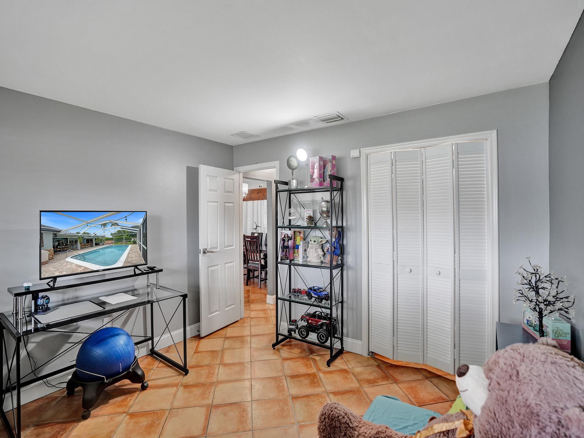 Sunrise Golf Village Sec - Residential