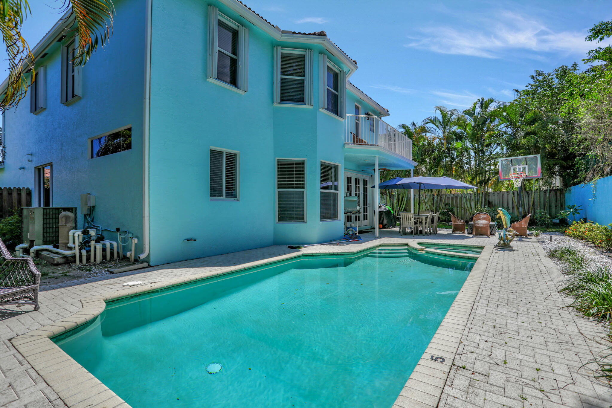 ESTOVILLE - Residential