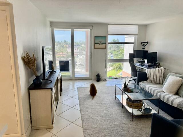 SEVENTEEN FIFTY LAS OLAS CO-OP - Residential