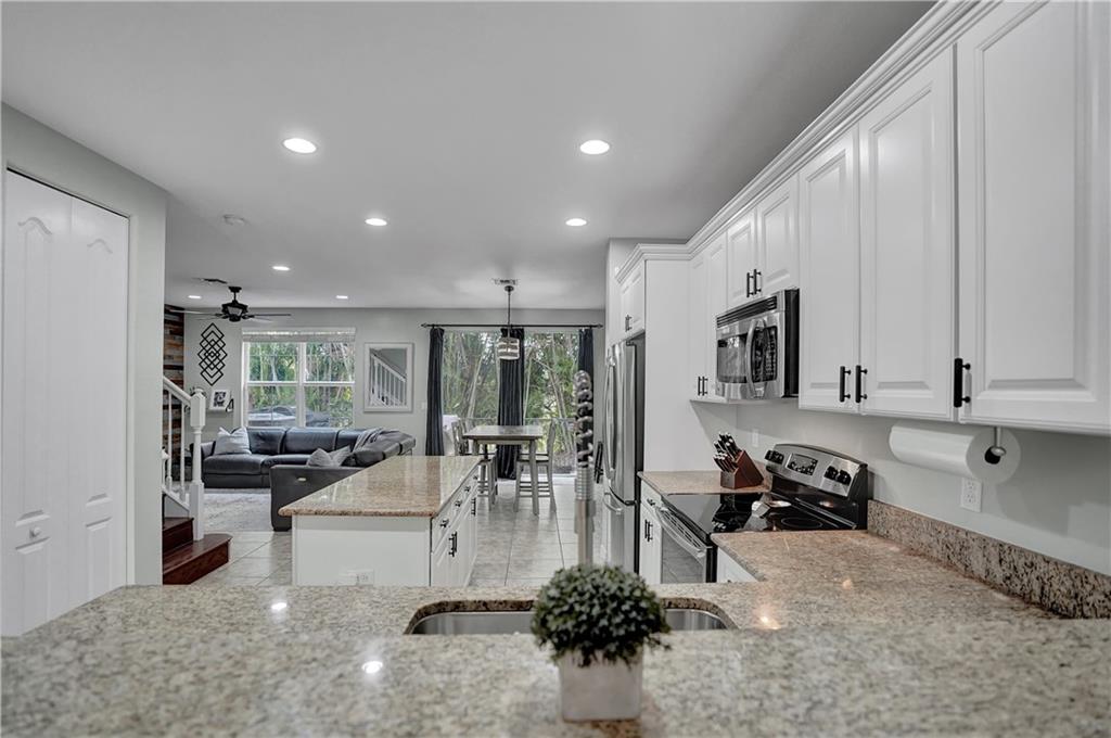 Belle Tara - Residential