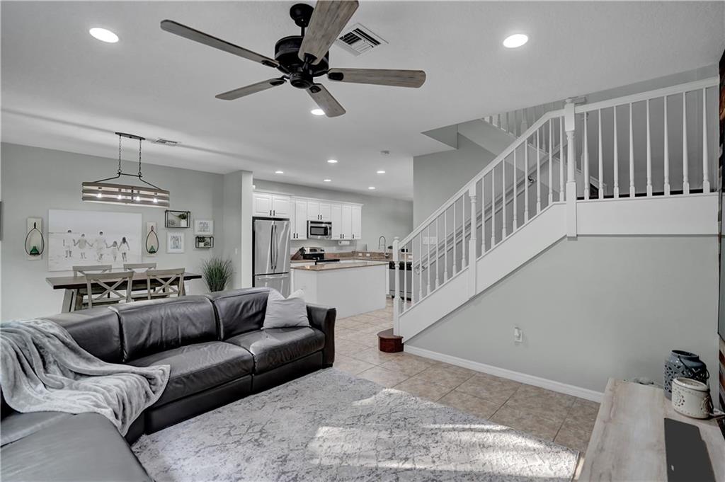 Belle Tara - Residential