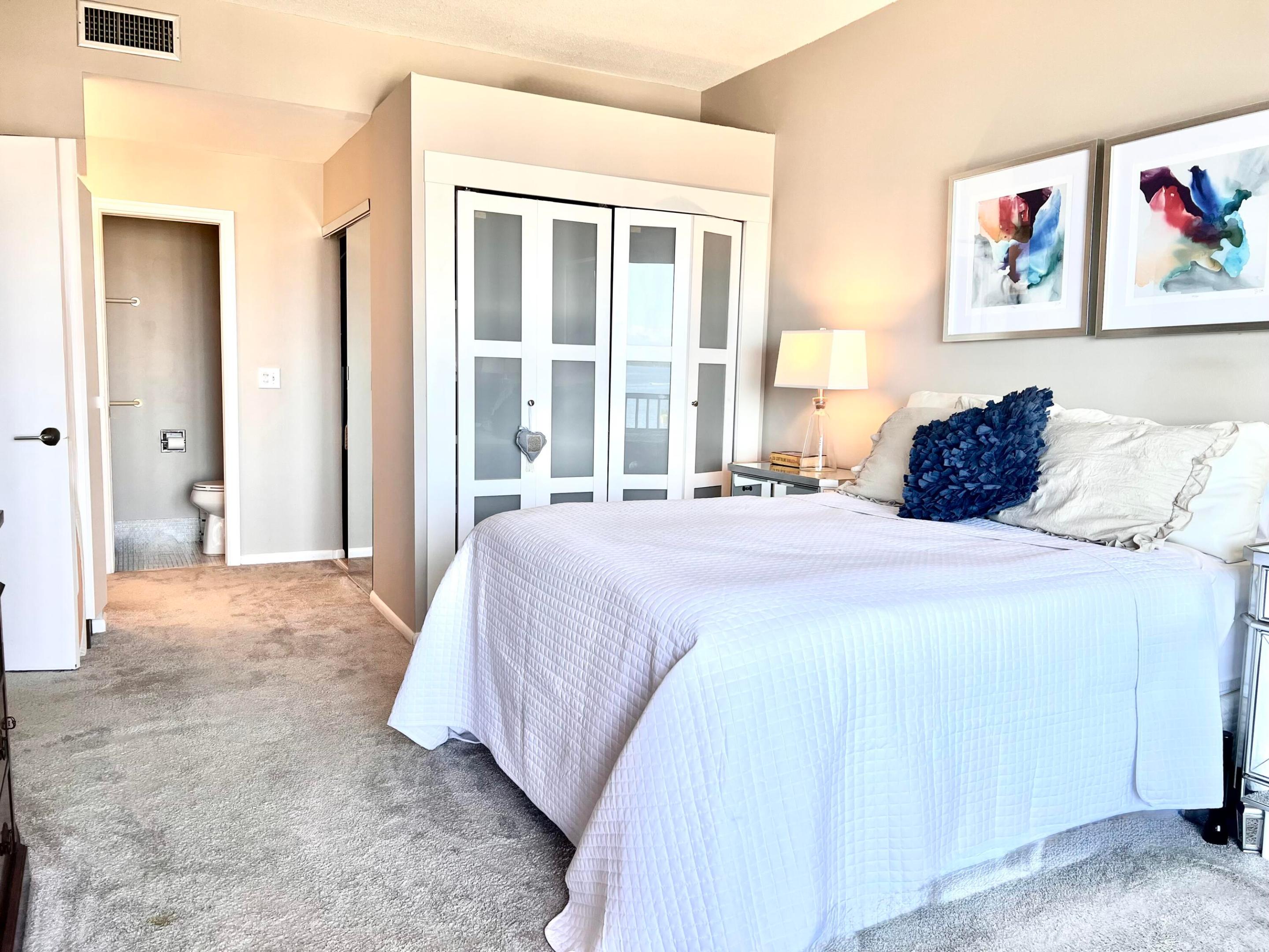 PARADISE HARBOUR CONDO - Residential