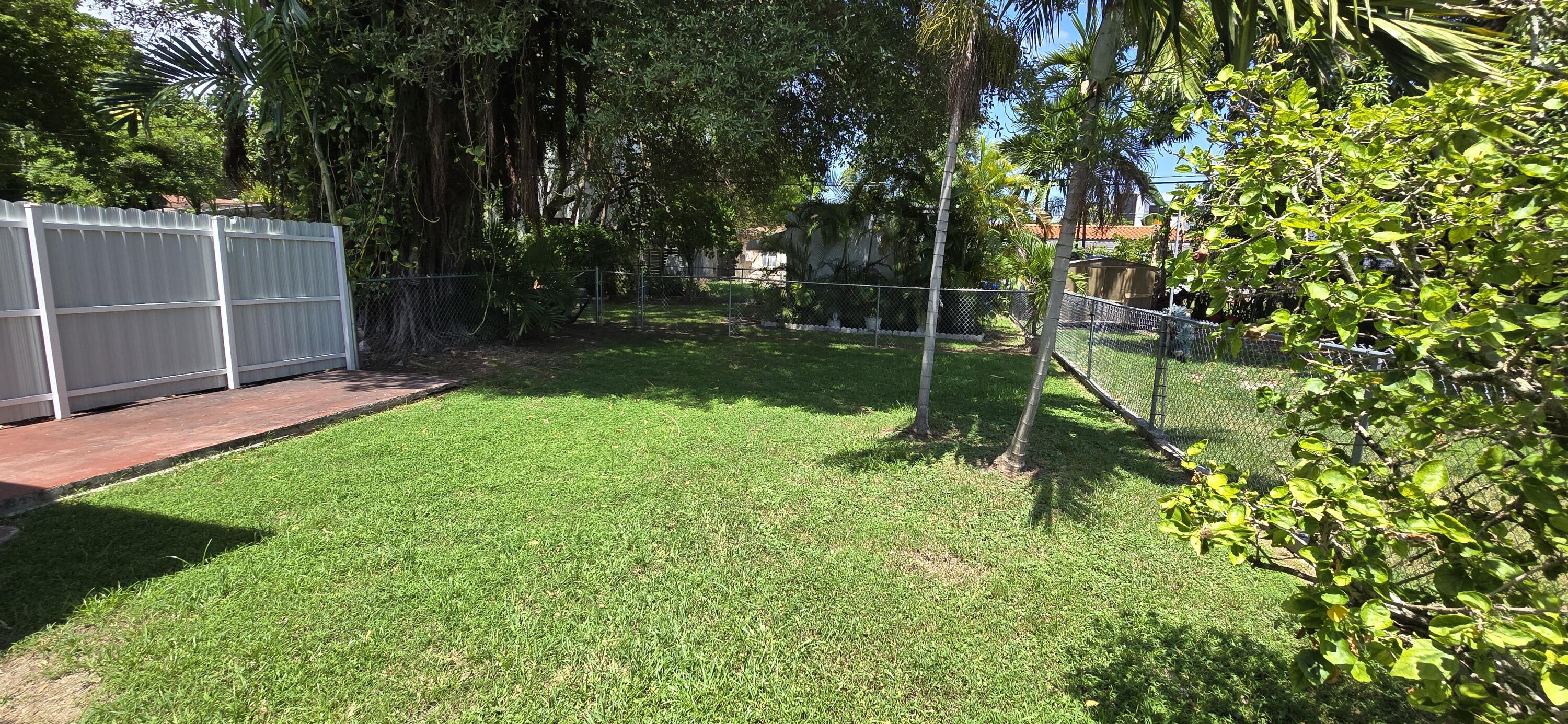DE CARLO SUB - Residential Lease