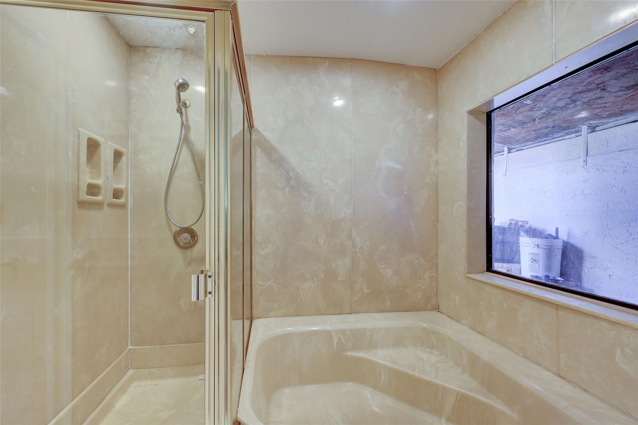 MARCANO ESTATES - Residential