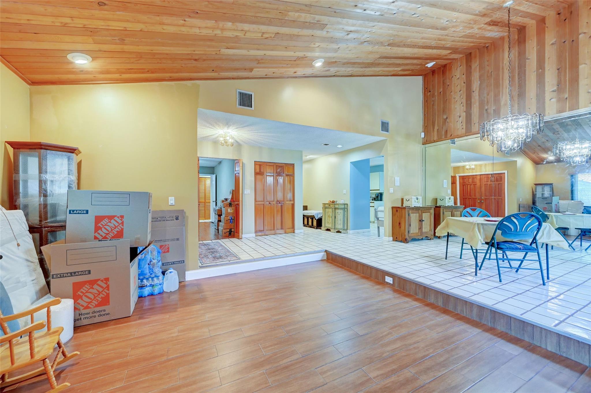 MARCANO ESTATES - Residential