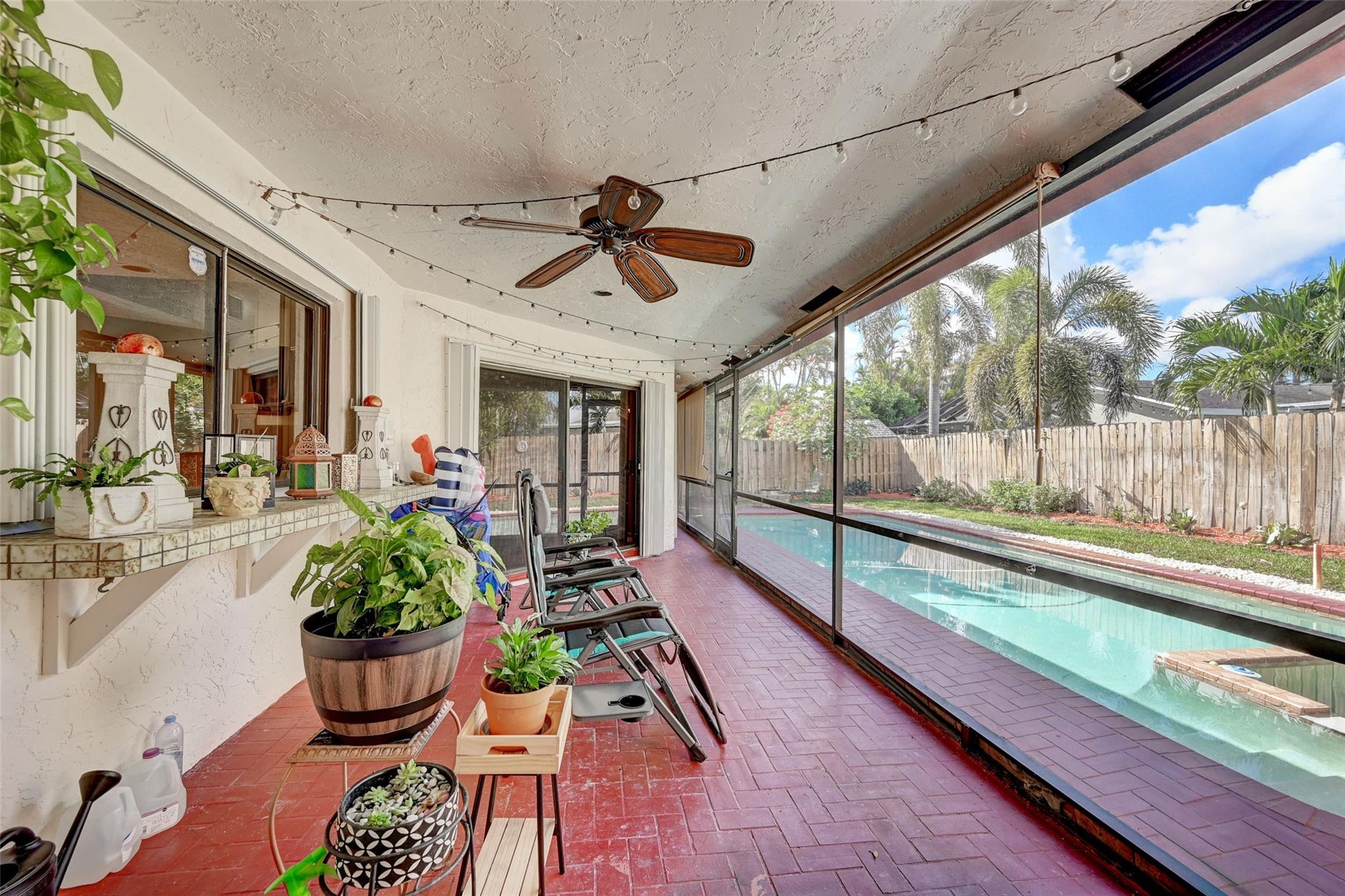 MARCANO ESTATES - Residential