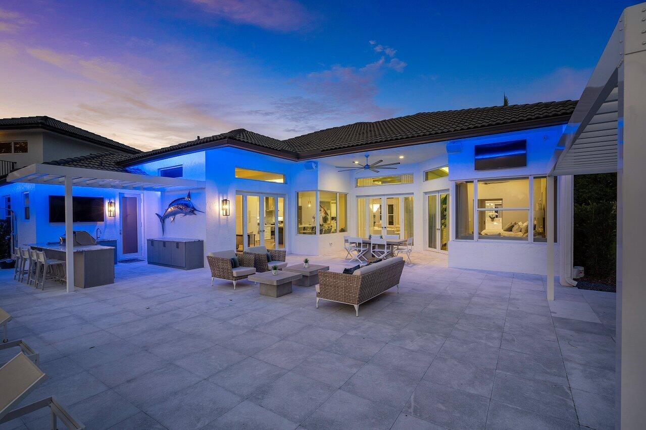 DELRAY LAKES EST - Residential